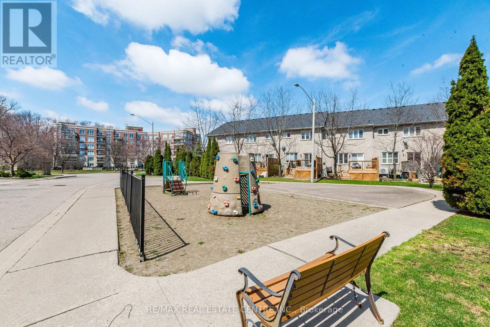 85 - 470 FAITH DRIVE Image 29