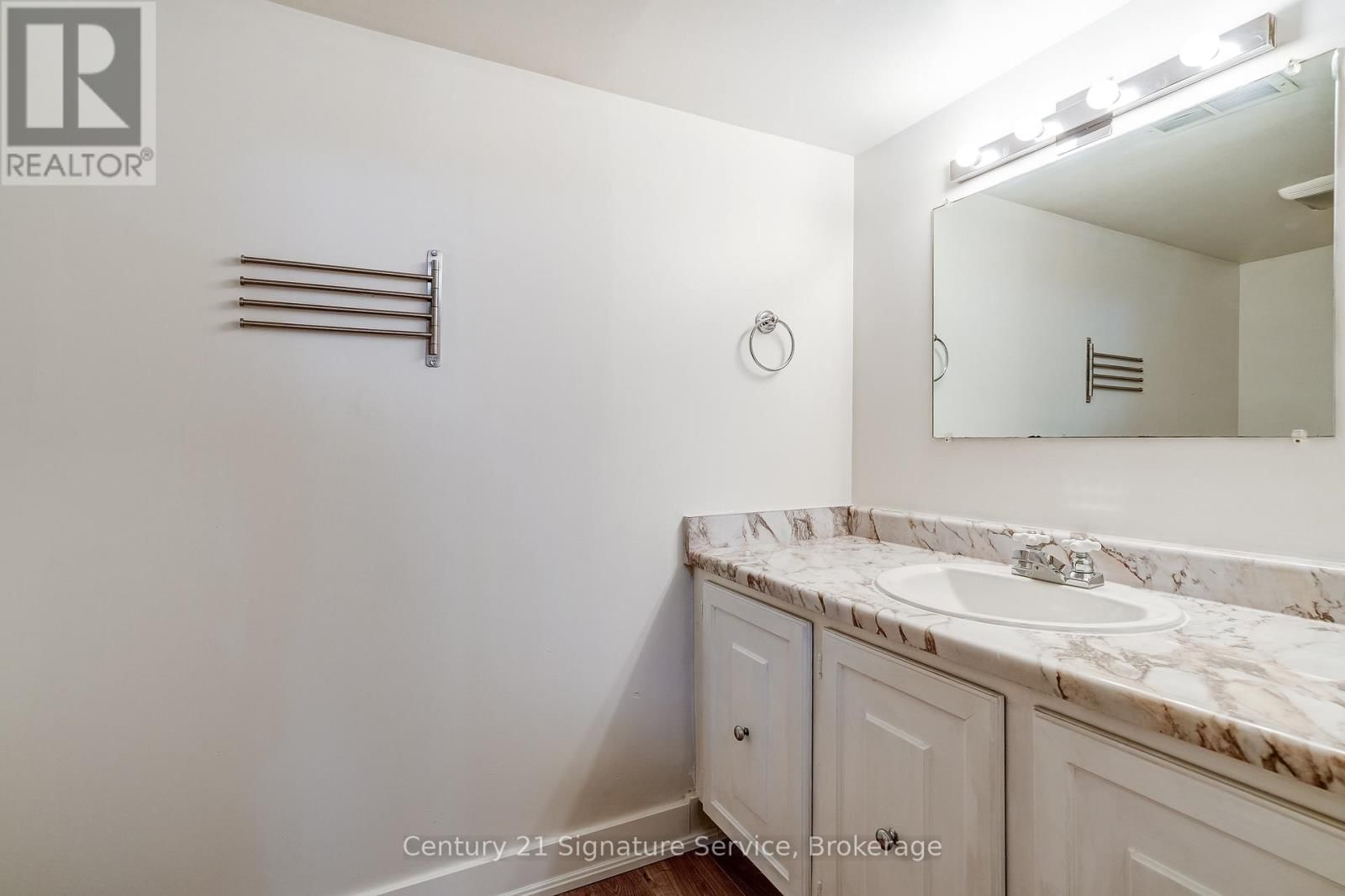 177 - 1951 RATHBURN ROAD EAST Image 29