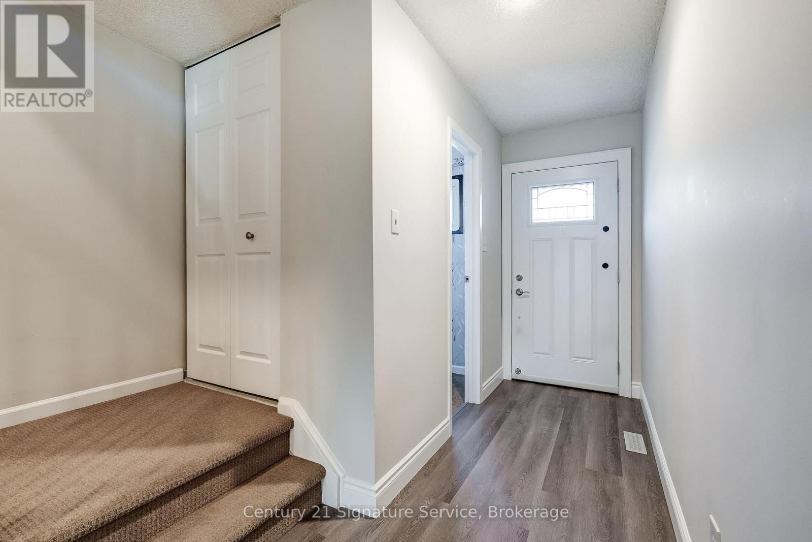 177 - 1951 RATHBURN ROAD EAST Image 4