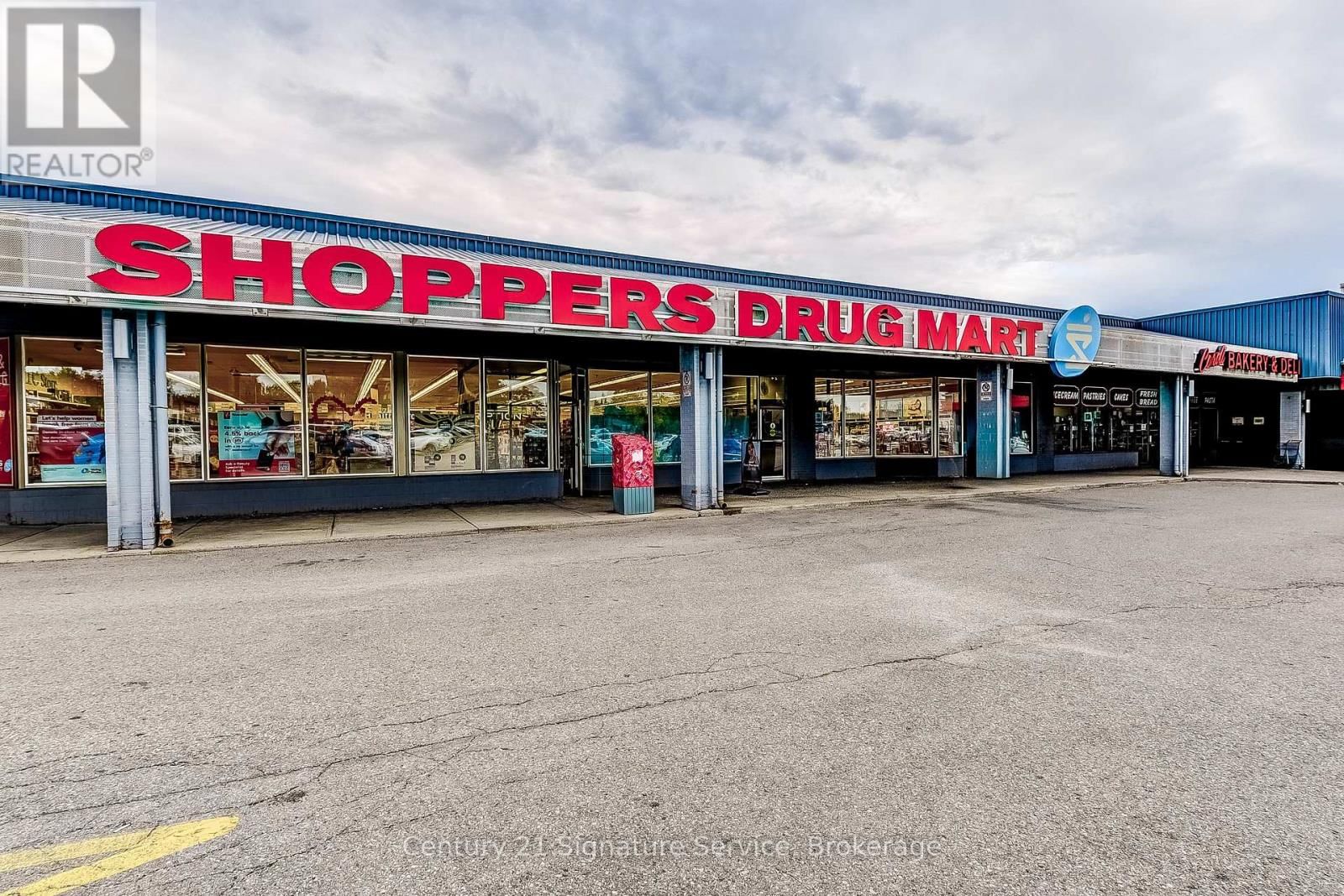 177 - 1951 RATHBURN ROAD EAST Image 46