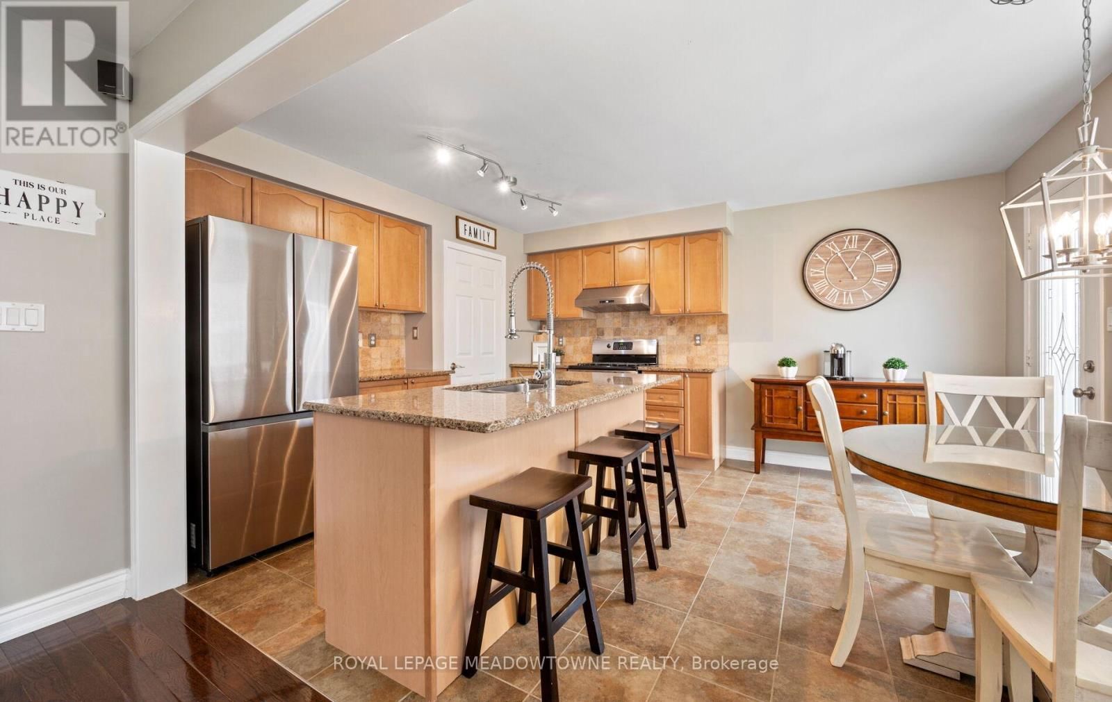 6 CLYDE ROAD Image 19