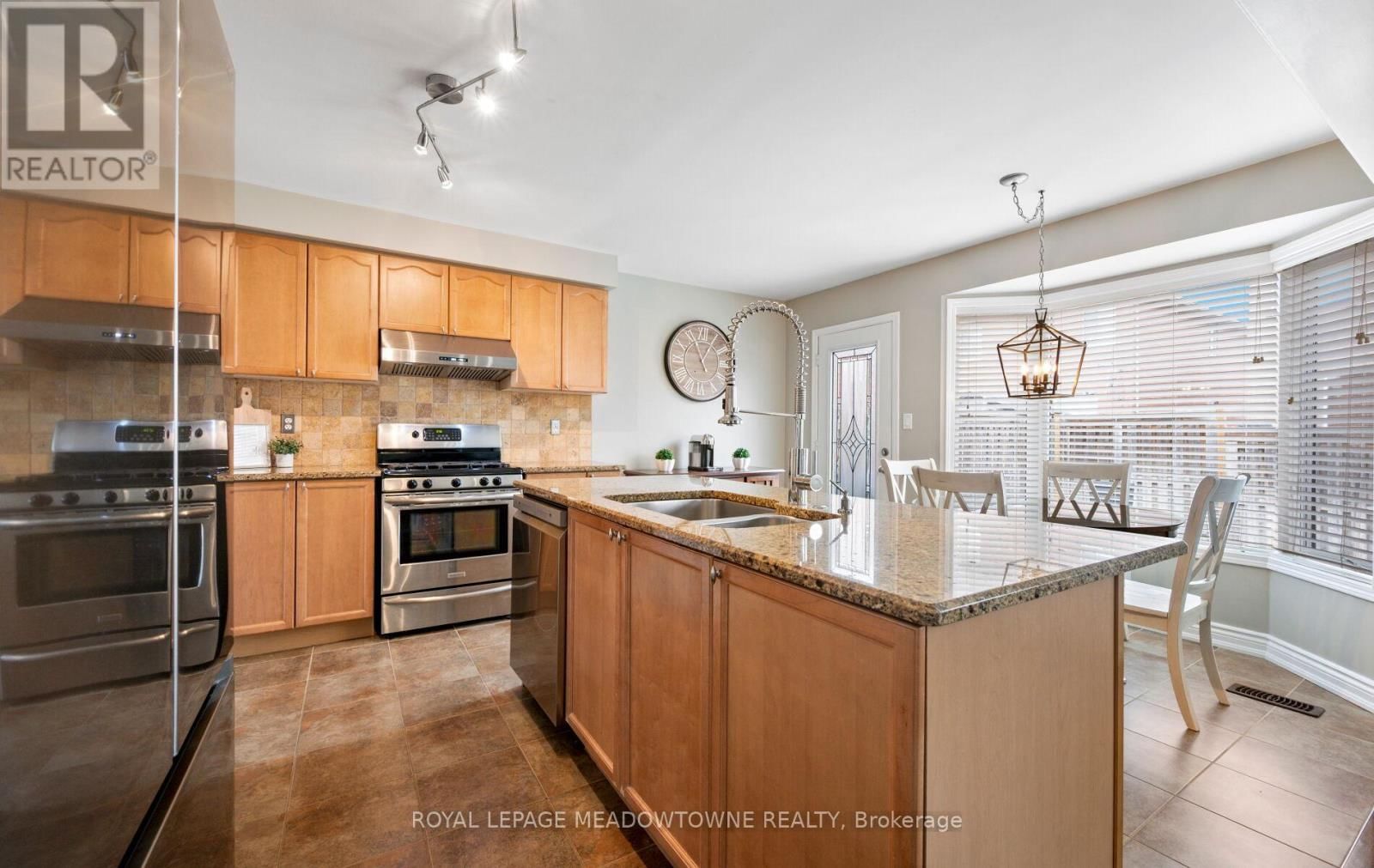 6 CLYDE ROAD Image 20