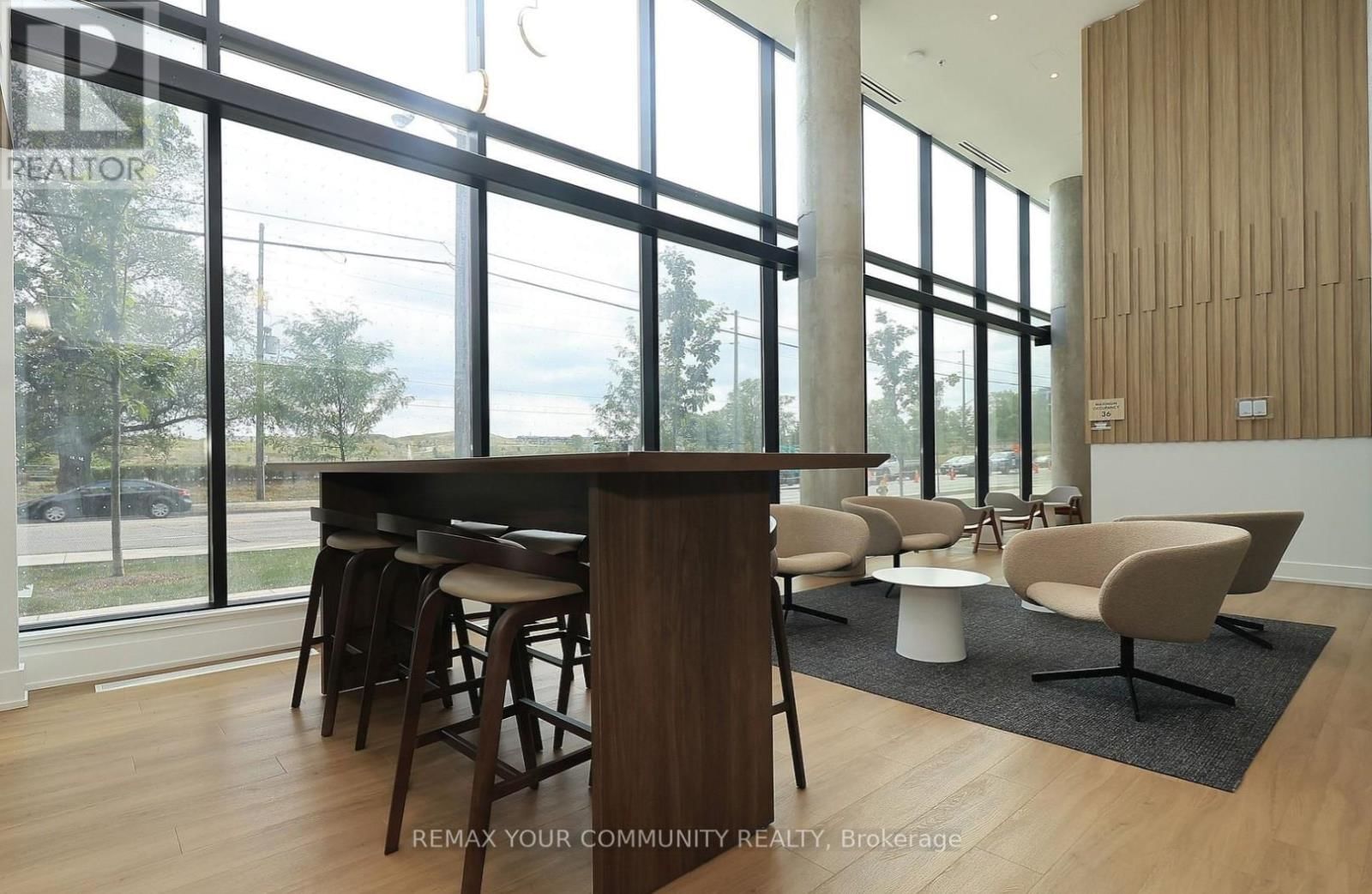 504 - 3100 KEELE STREET Image 18