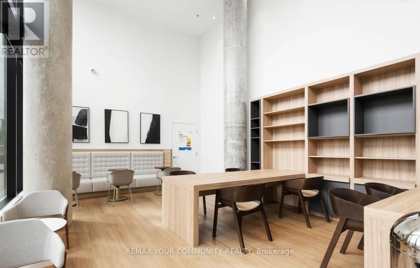 504 - 3100 KEELE STREET Image 22