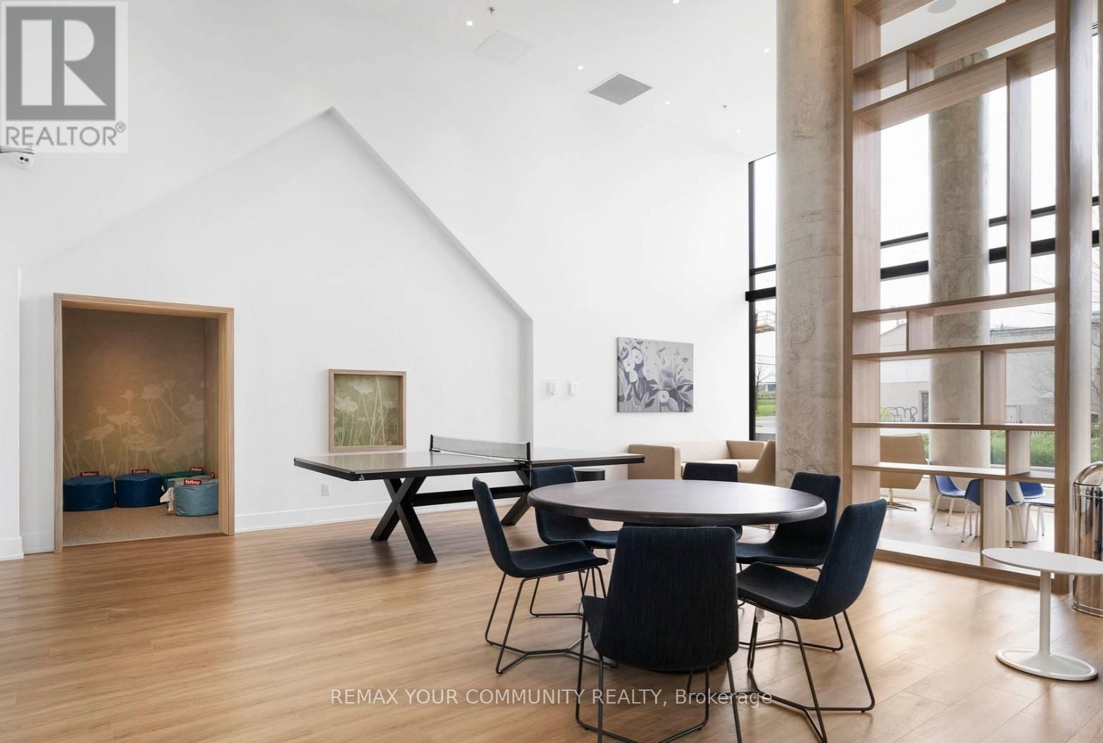 504 - 3100 KEELE STREET Image 25