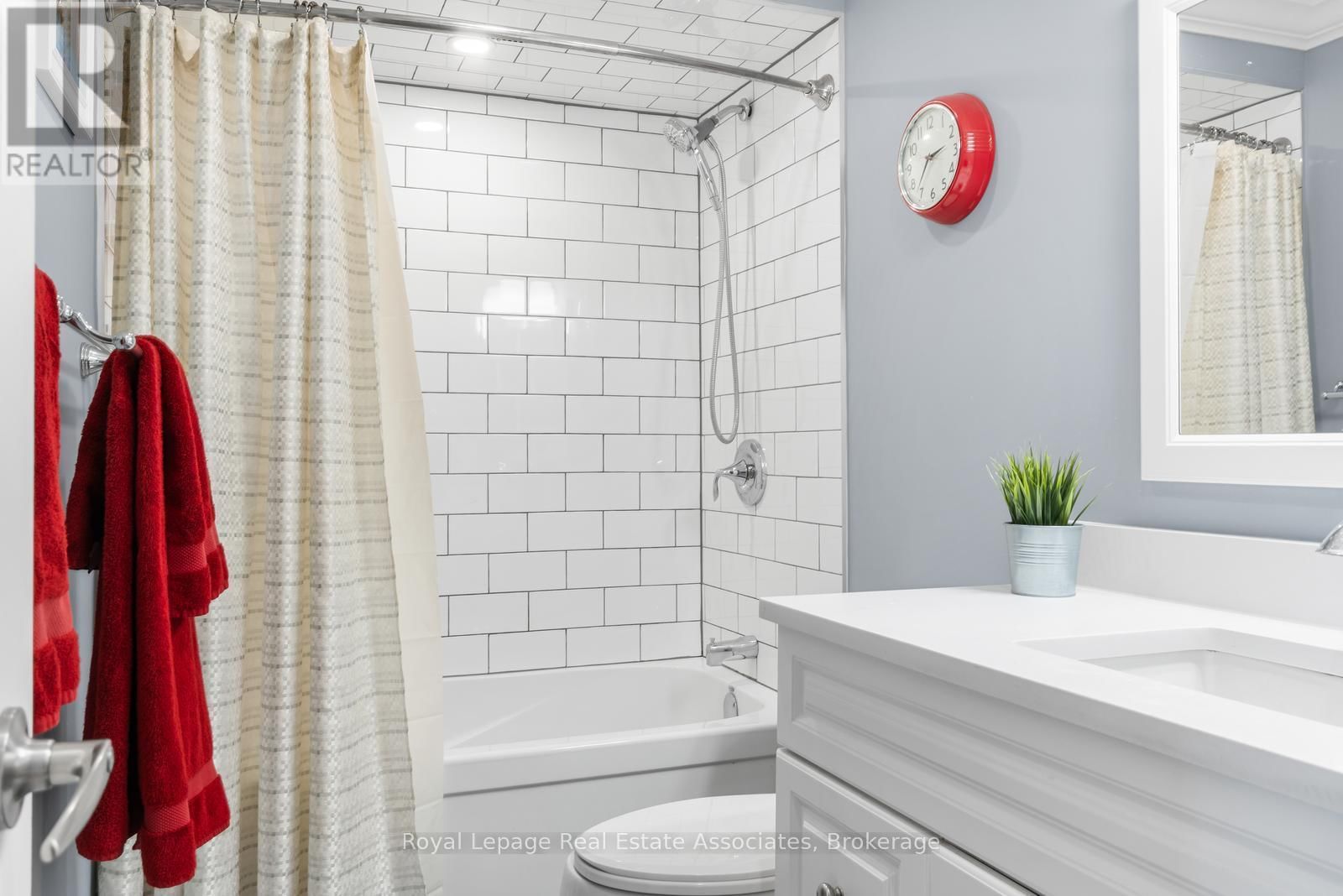 3354 MAINSAIL CRESCENT Image 23