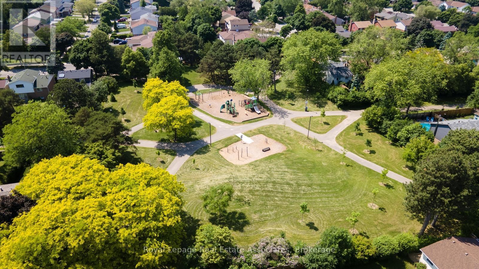 3354 MAINSAIL CRESCENT Image 38