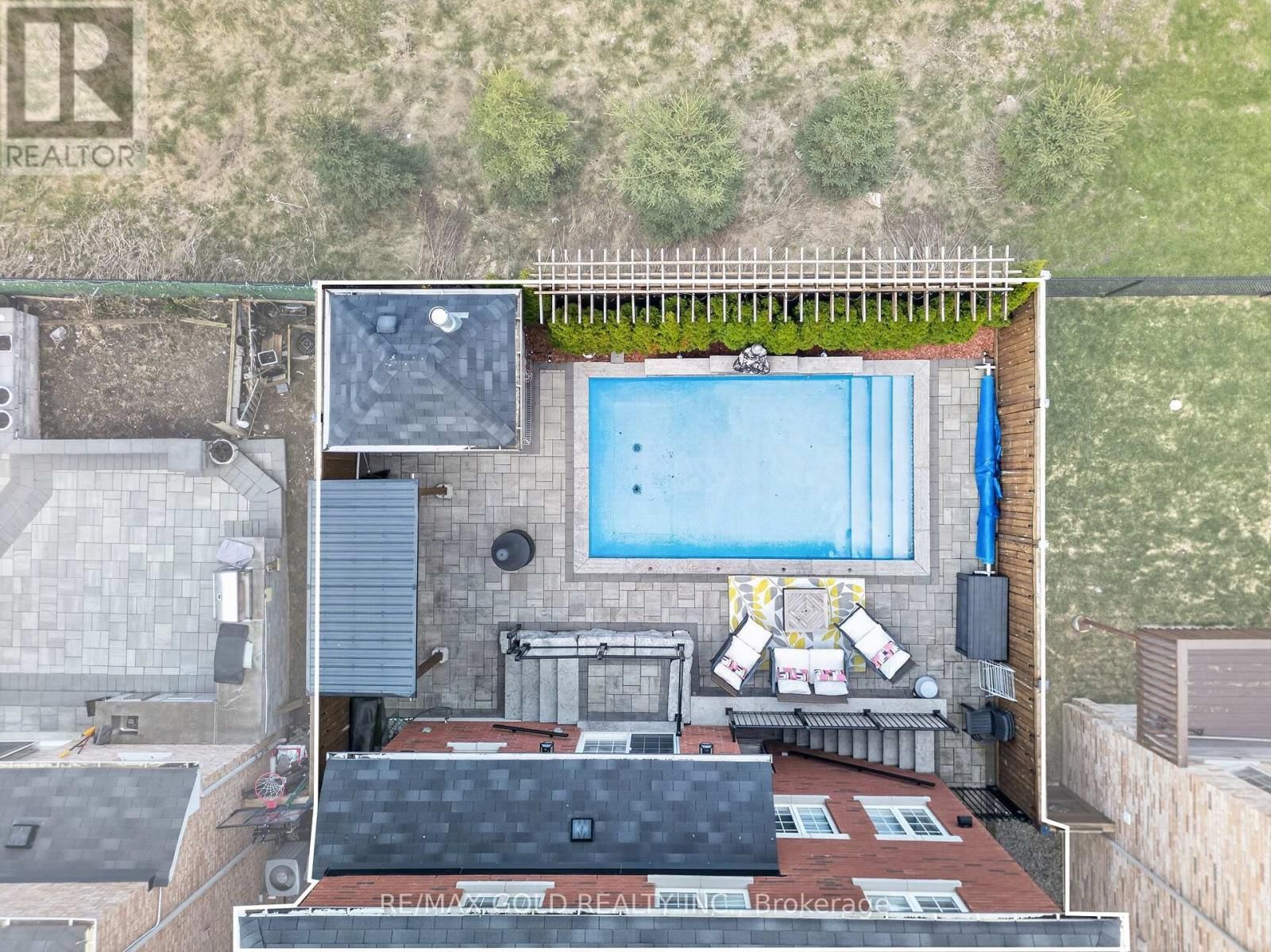 31 FIELDSTONE LANE AVENUE Image 45