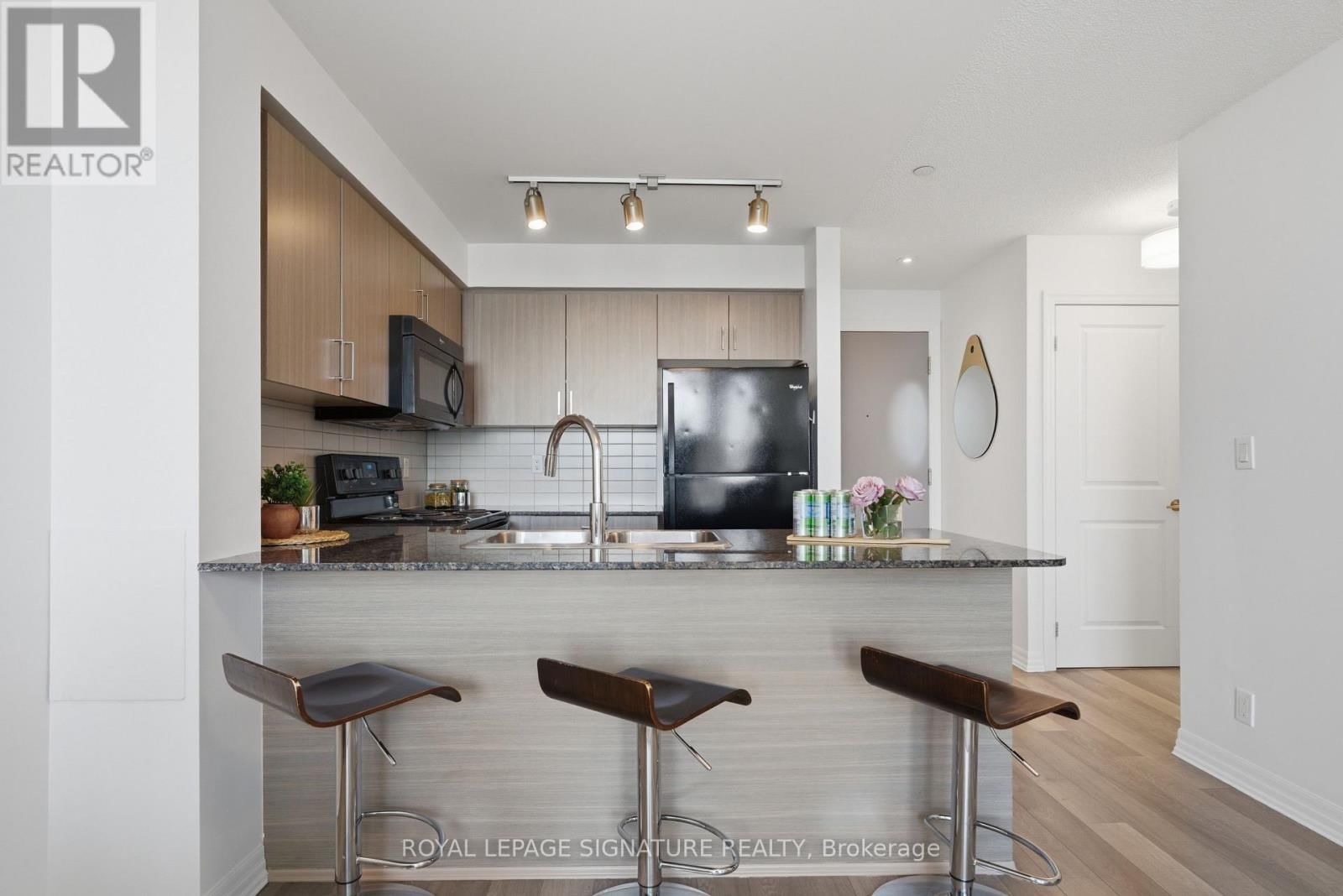 1116 - 80 ESTHER LORRIE DRIVE Image 7