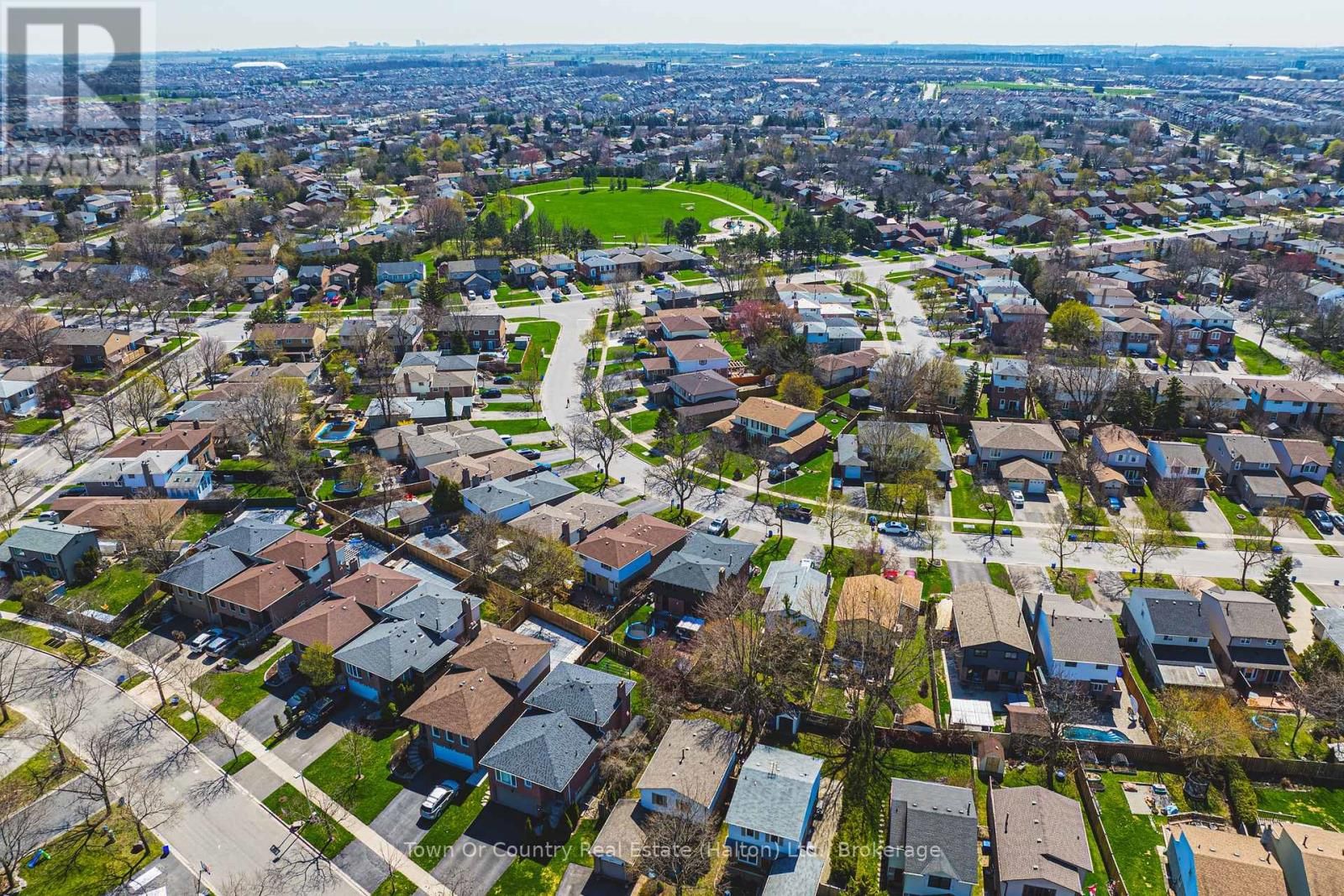 729 COULSON AVENUE Image 24