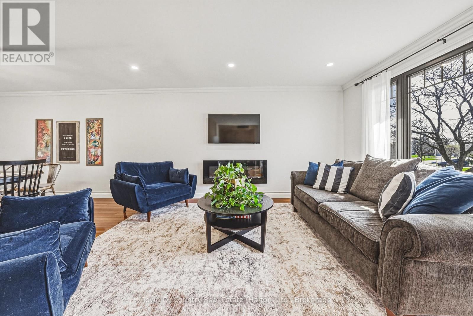 729 COULSON AVENUE Image 4