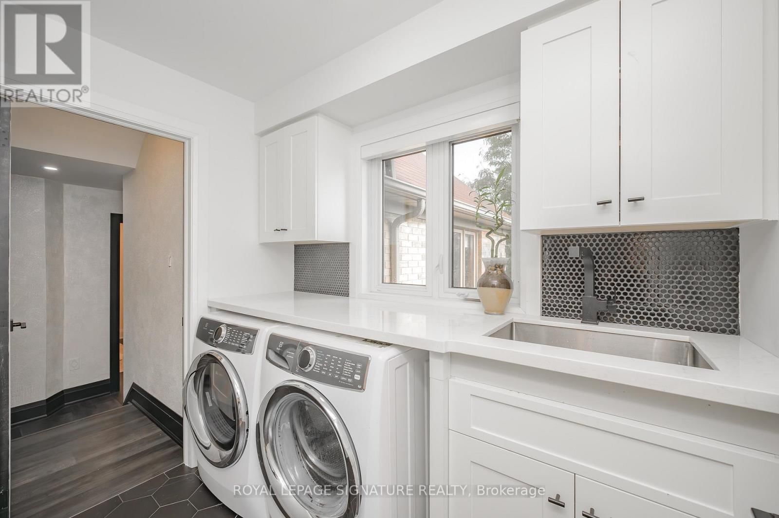 2324 HILLTOP LANE Image 24