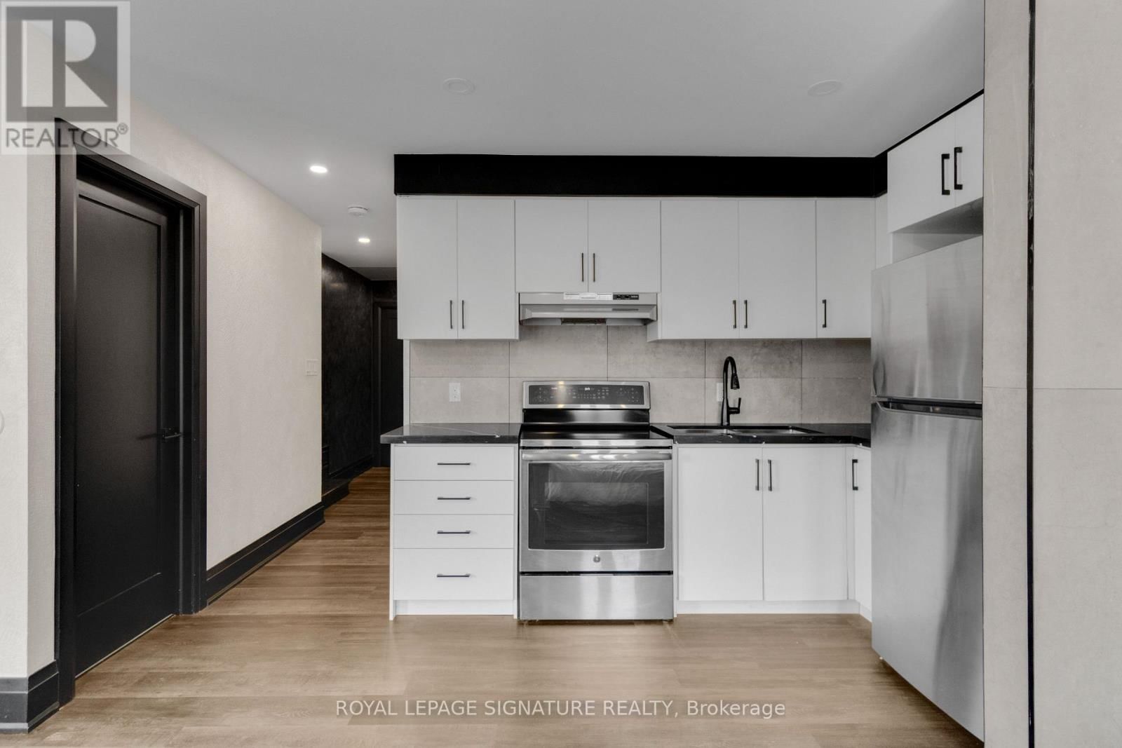 2324 HILLTOP LANE Image 27