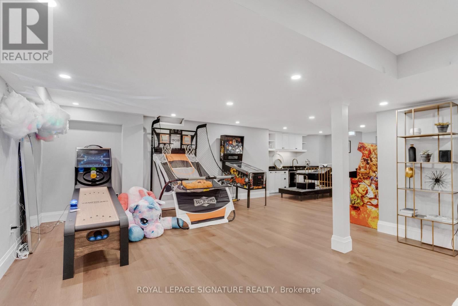 2324 HILLTOP LANE Image 34