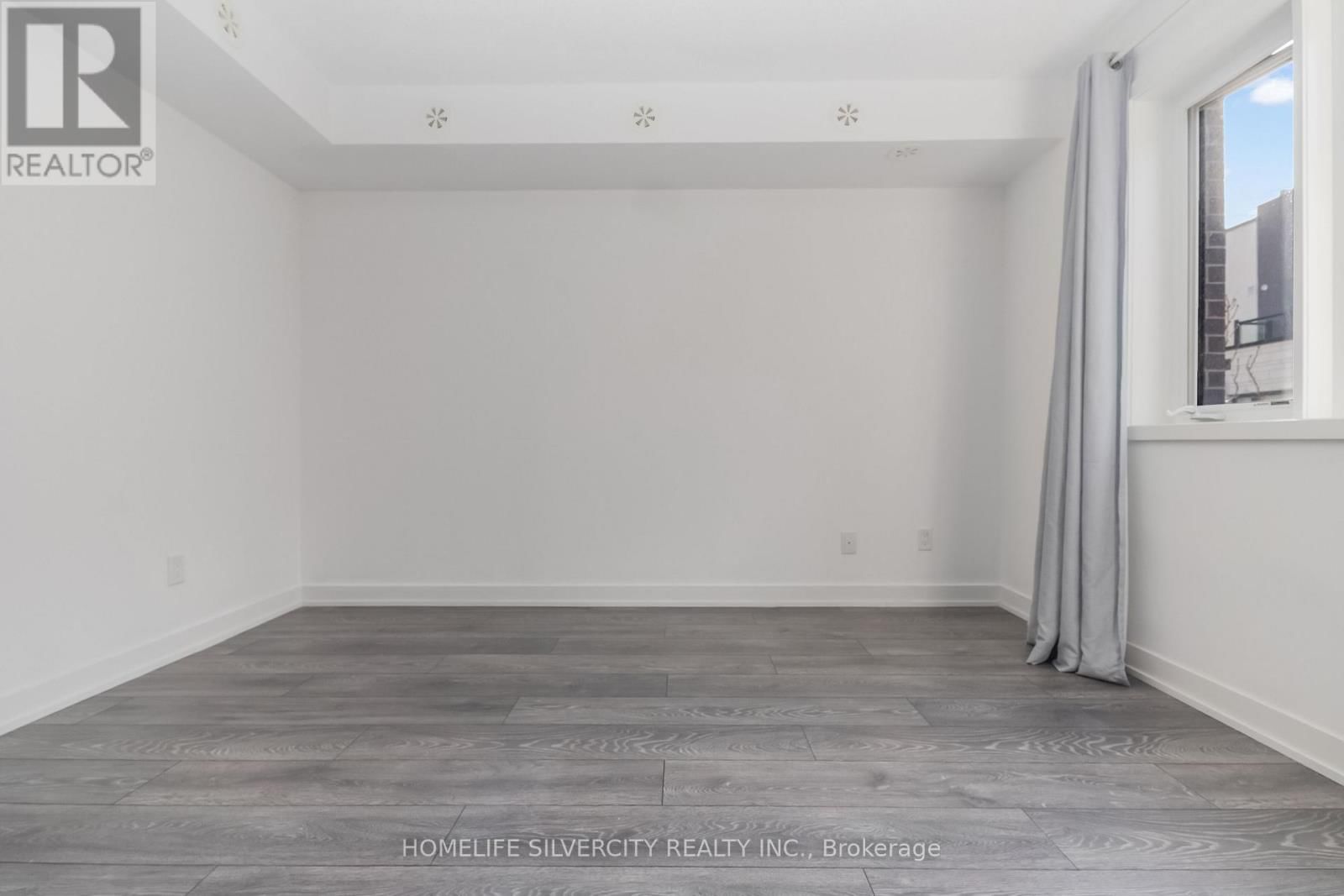 712 - 1131 COOKE BOULEVARD Image 19