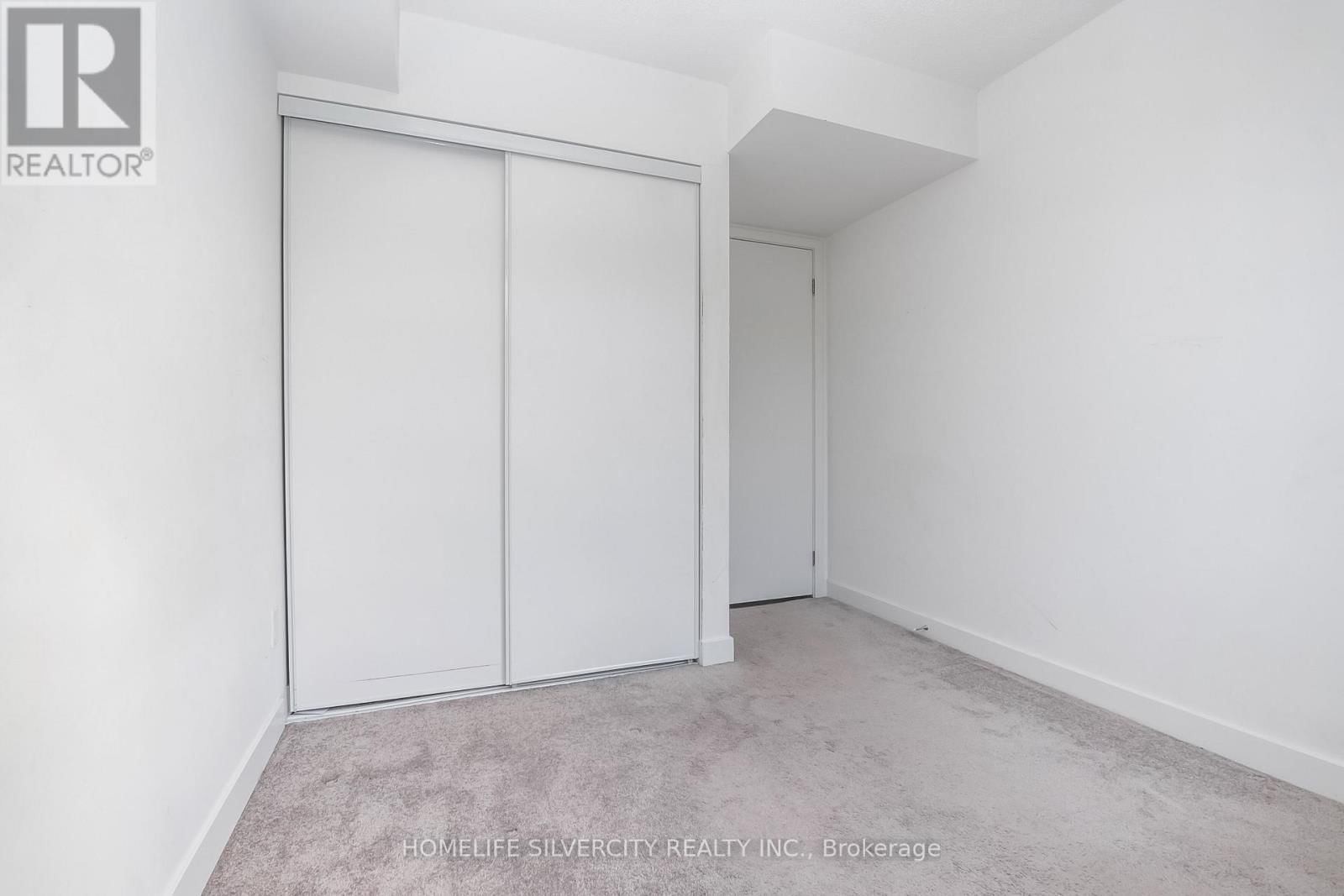 712 - 1131 COOKE BOULEVARD Image 29