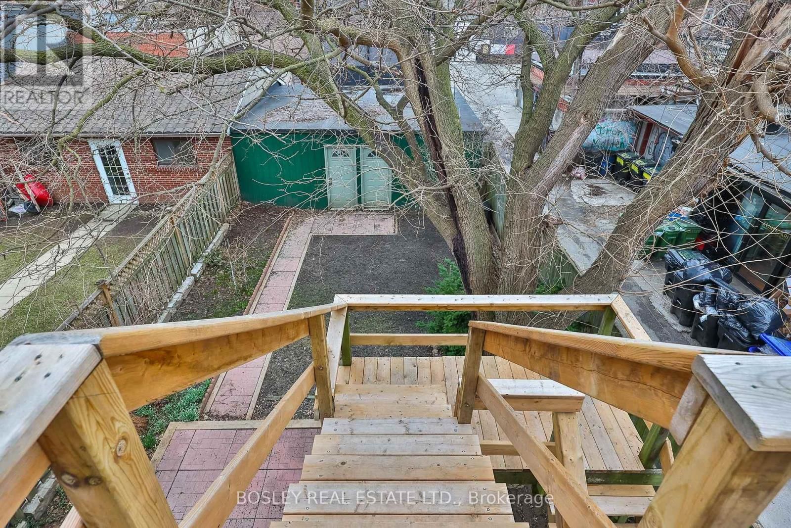 123 GRENADIER ROAD Image 35