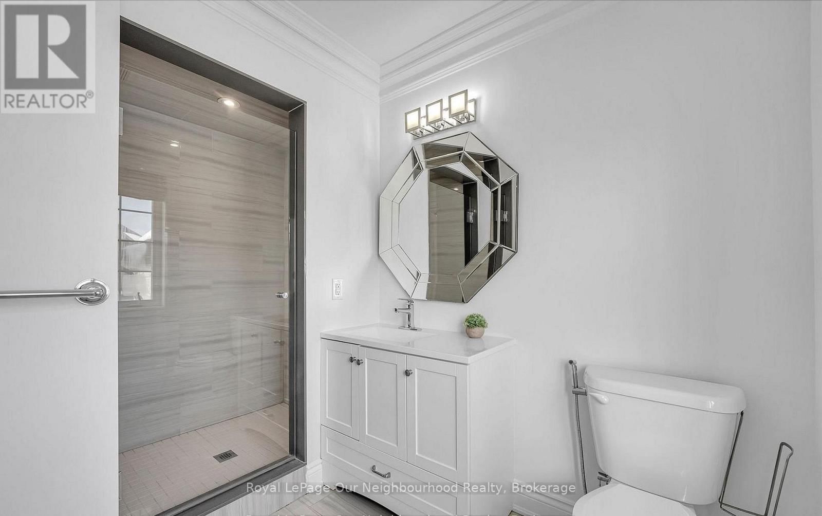 4689 LEANNA HEIGHTS ROAD Image 25