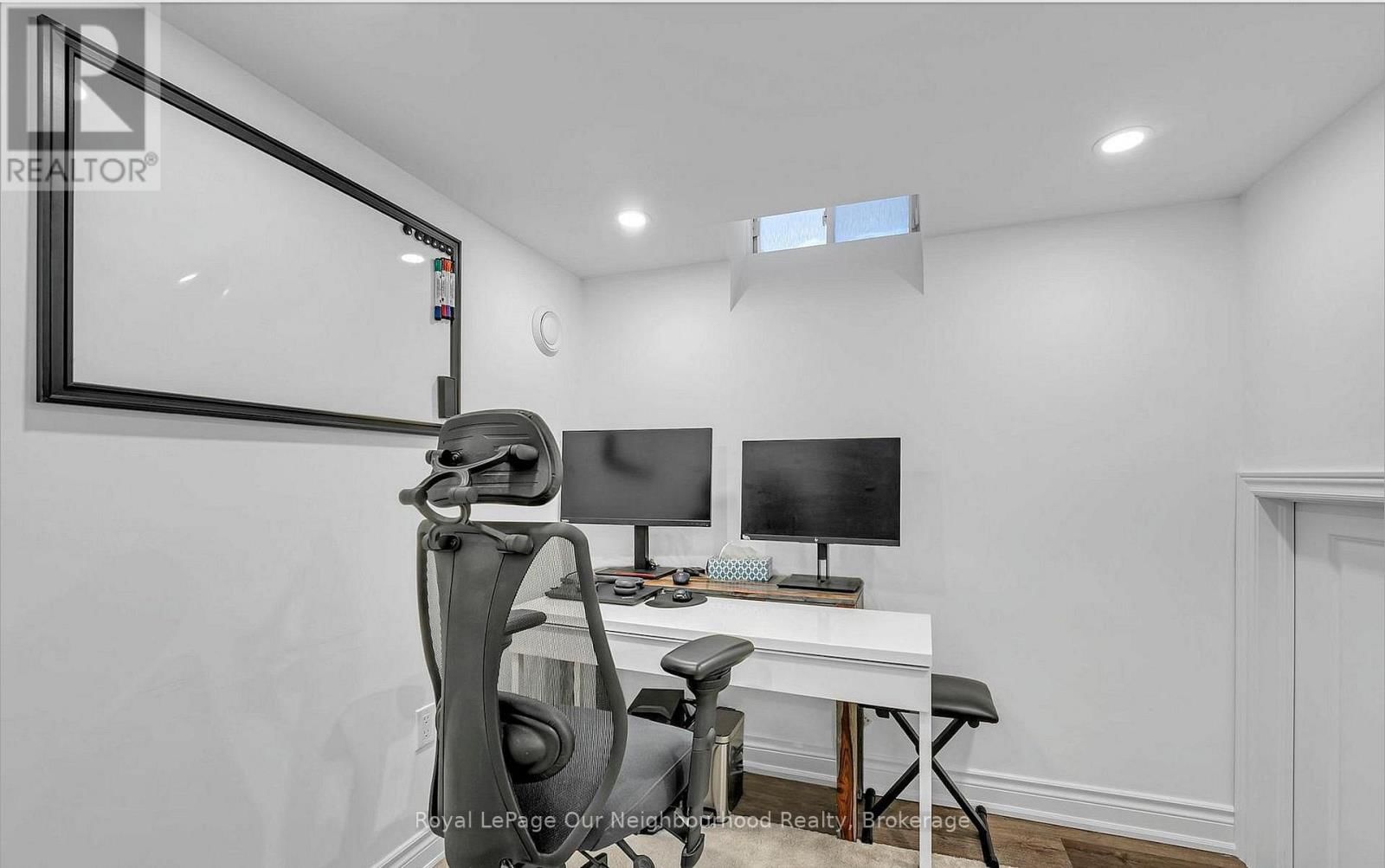 4689 LEANNA HEIGHTS ROAD Image 33