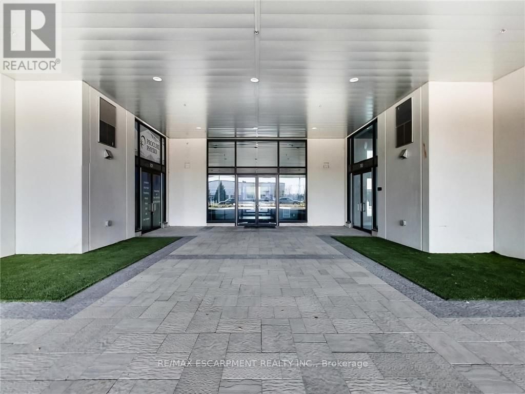 201 - 5045 MAINWAY BOULEVARD Image 5