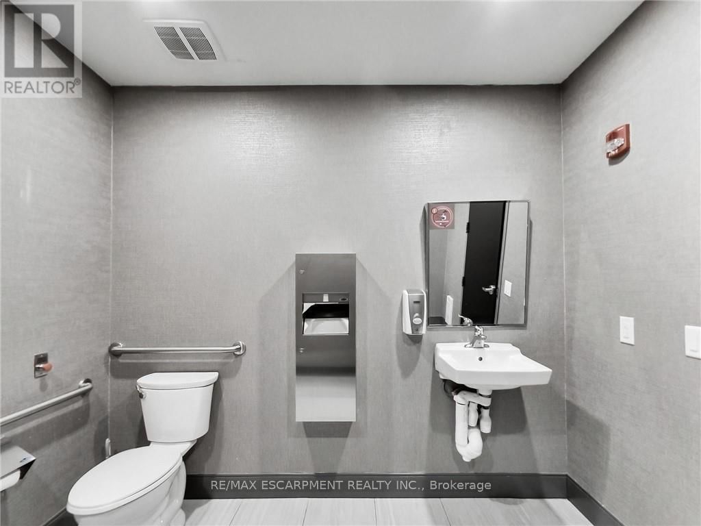 201 - 5045 MAINWAY BOULEVARD Image 7