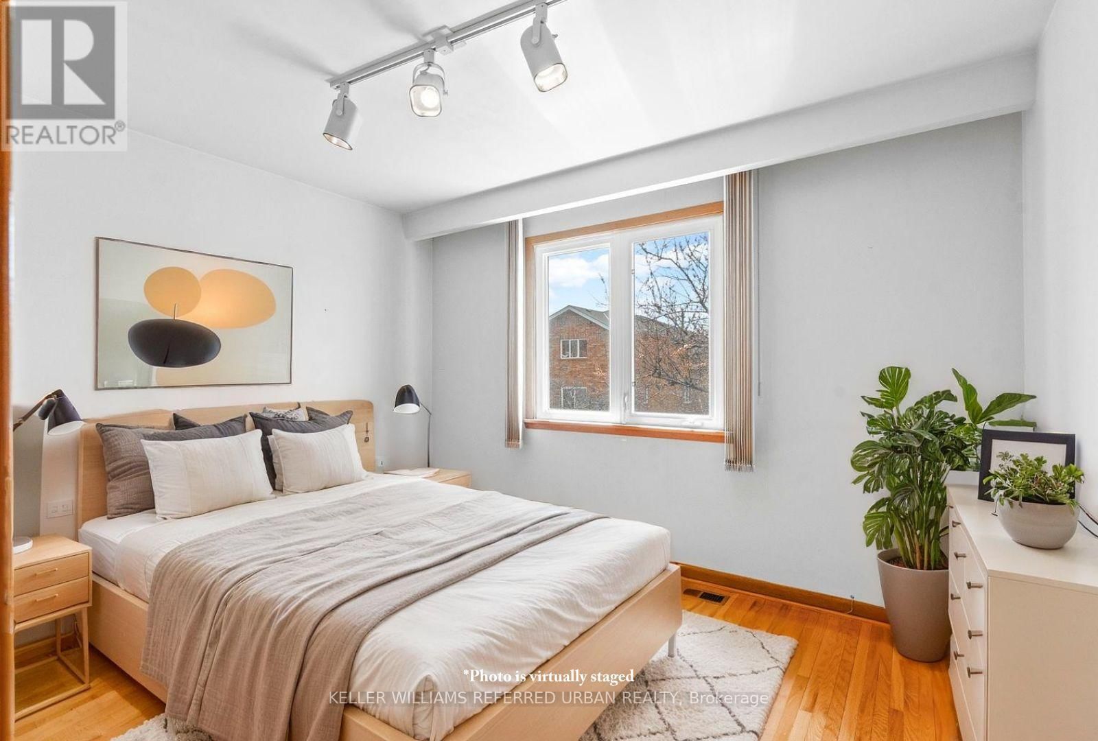 583 QUEENS DRIVE Image 18