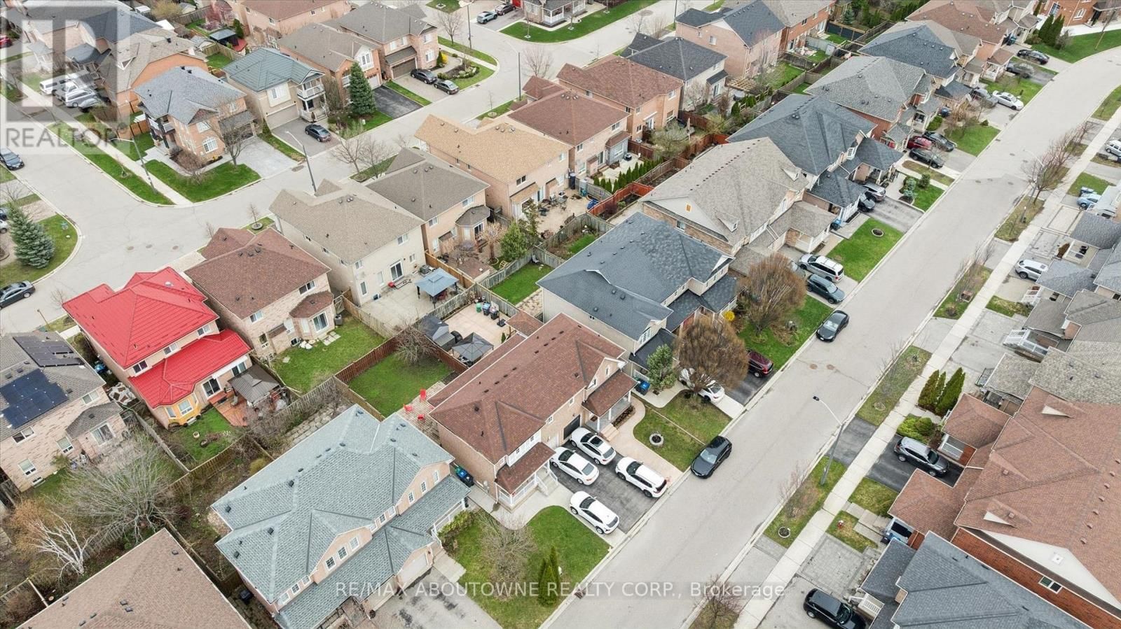 5449 ROCHELLE WAY Image 34