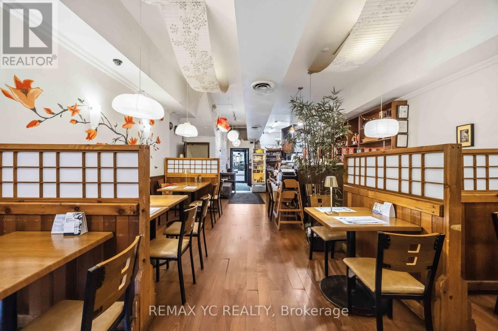 293 RONCESVALLES AVENUE Image 4