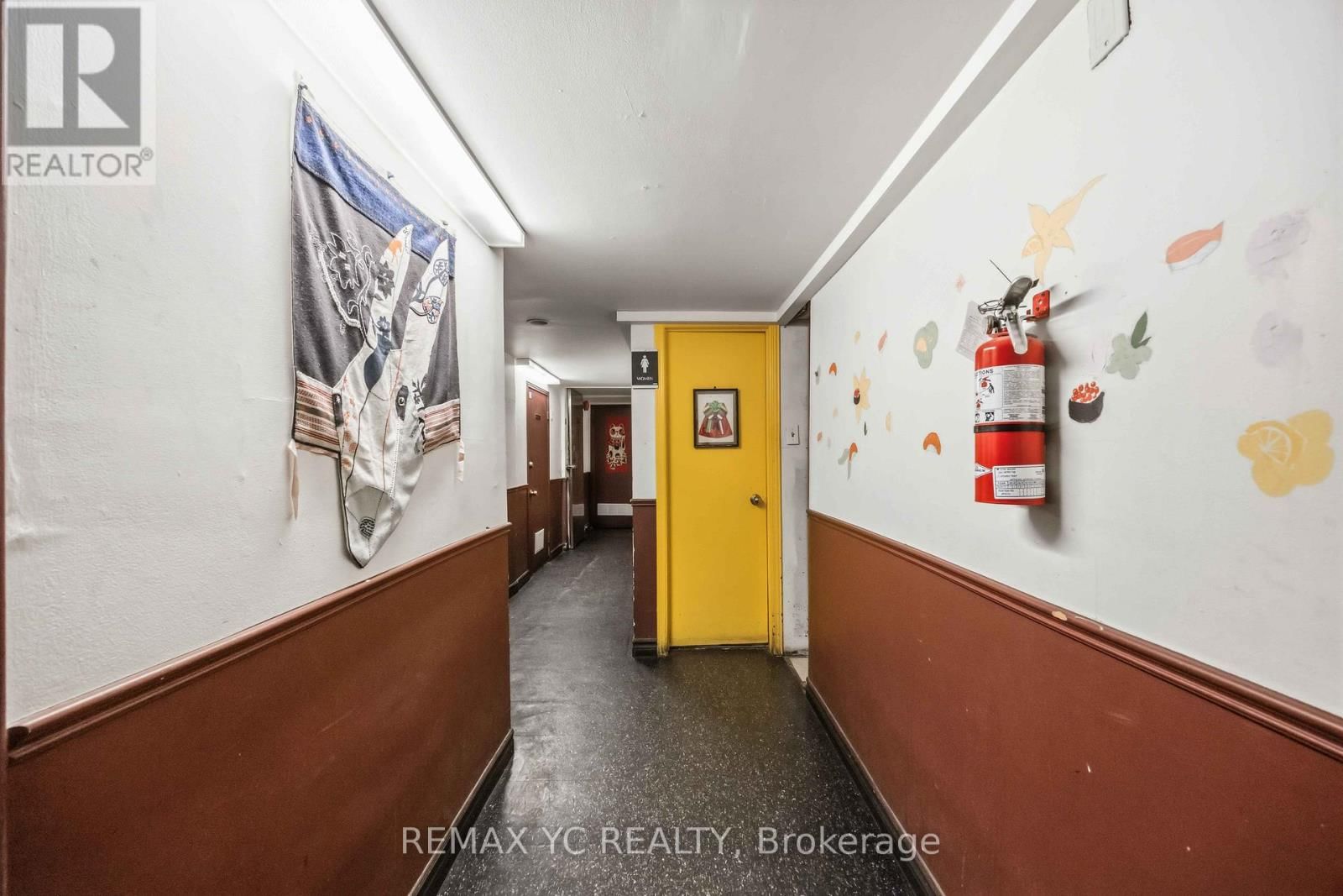 293 RONCESVALLES AVENUE Image 7