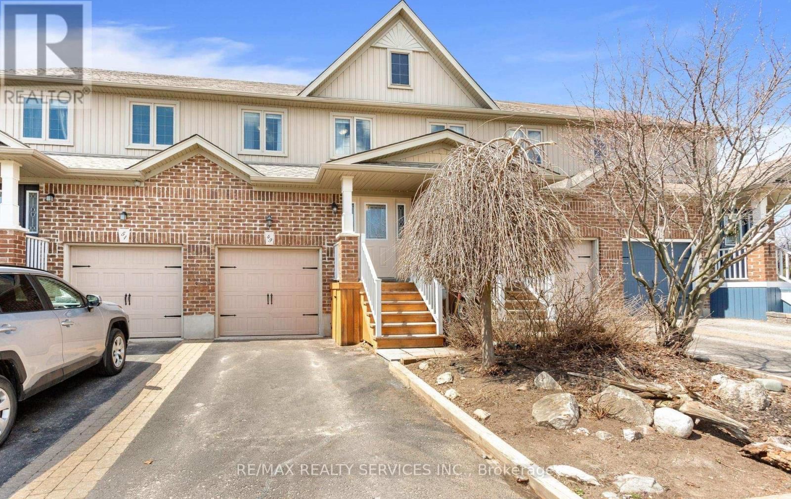 49 JAMES ARNOTT CRESCENT Image 1