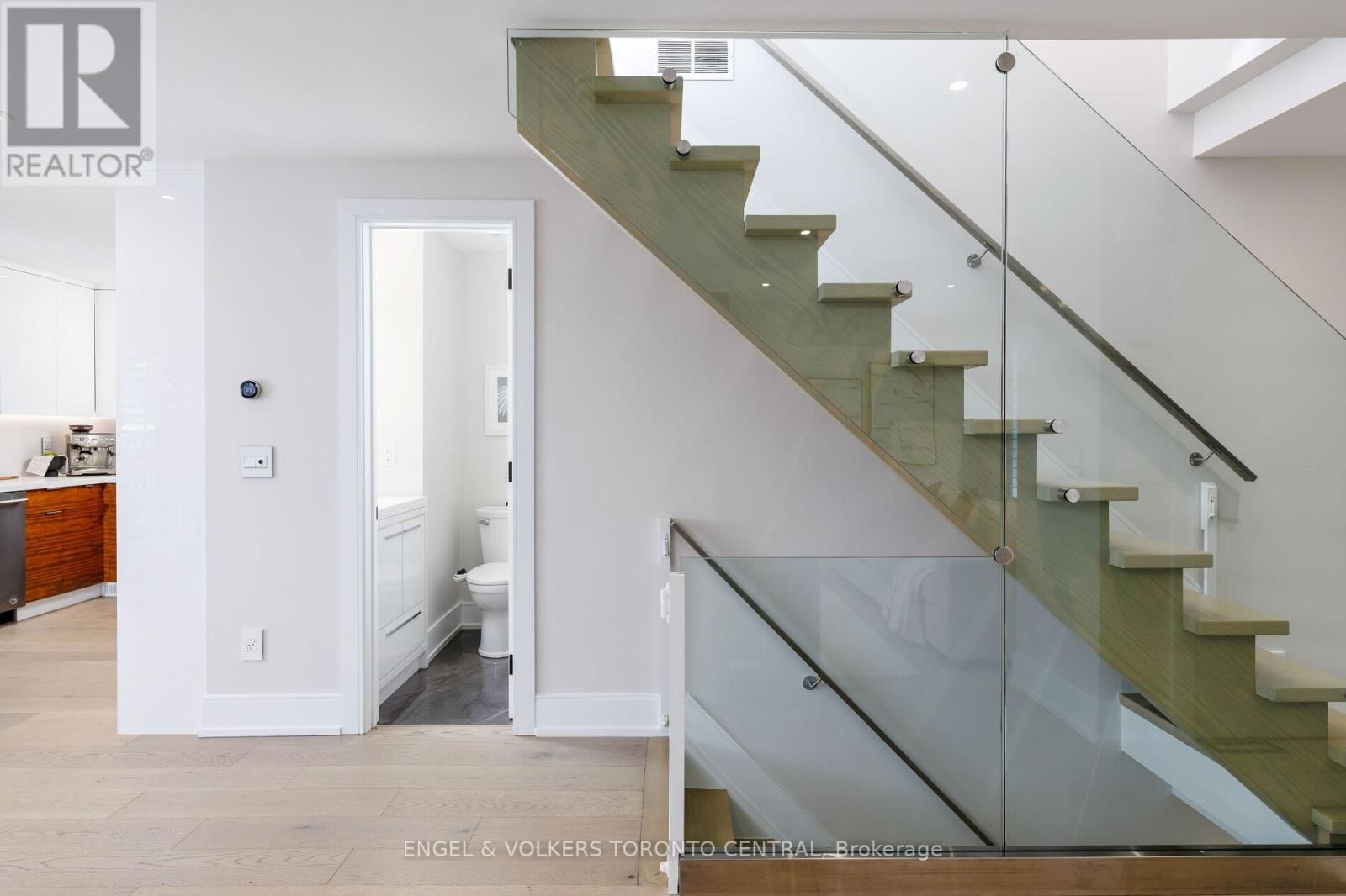 34 RUFFORD ROAD Image 16