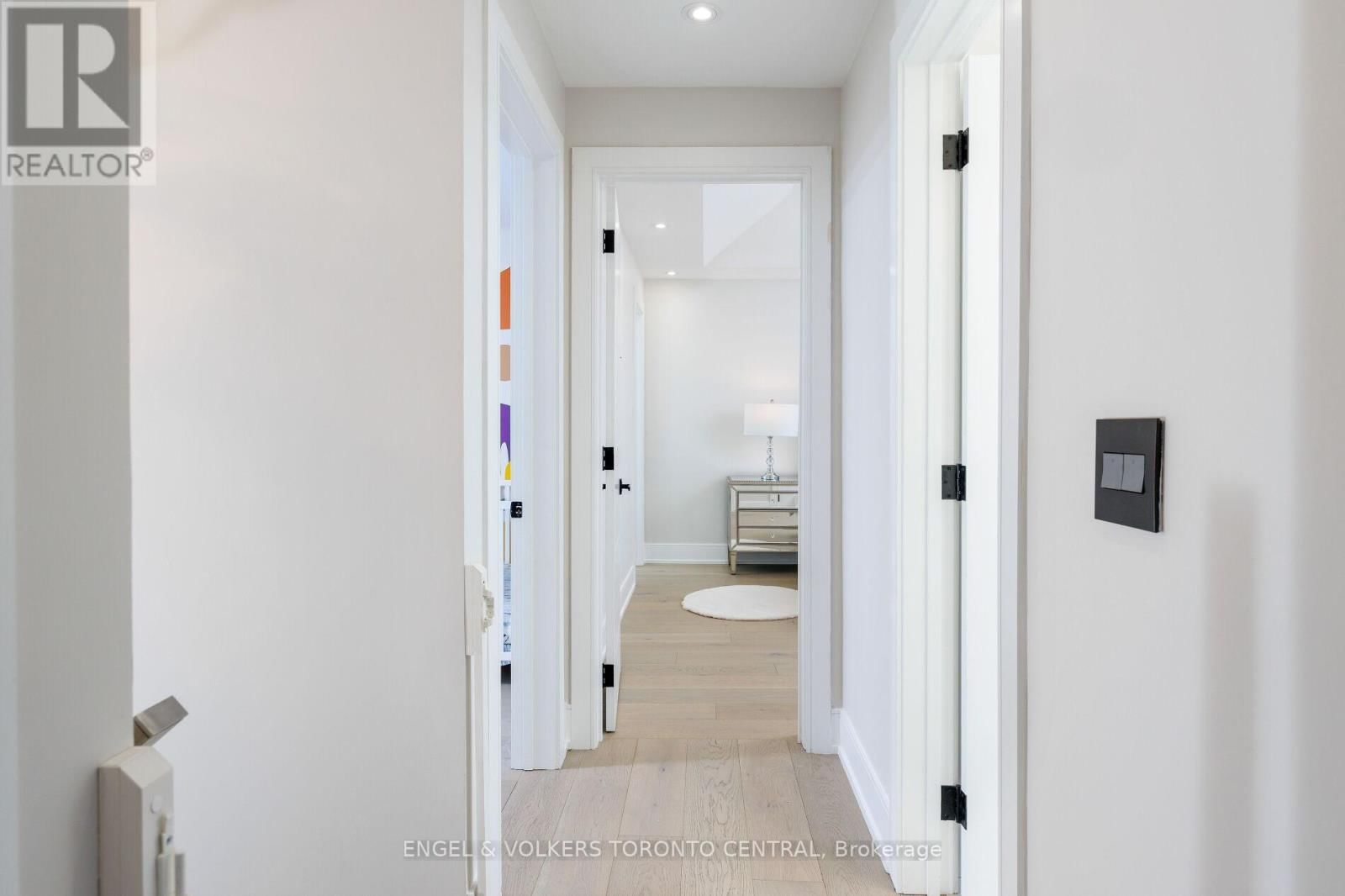 34 RUFFORD ROAD Image 17