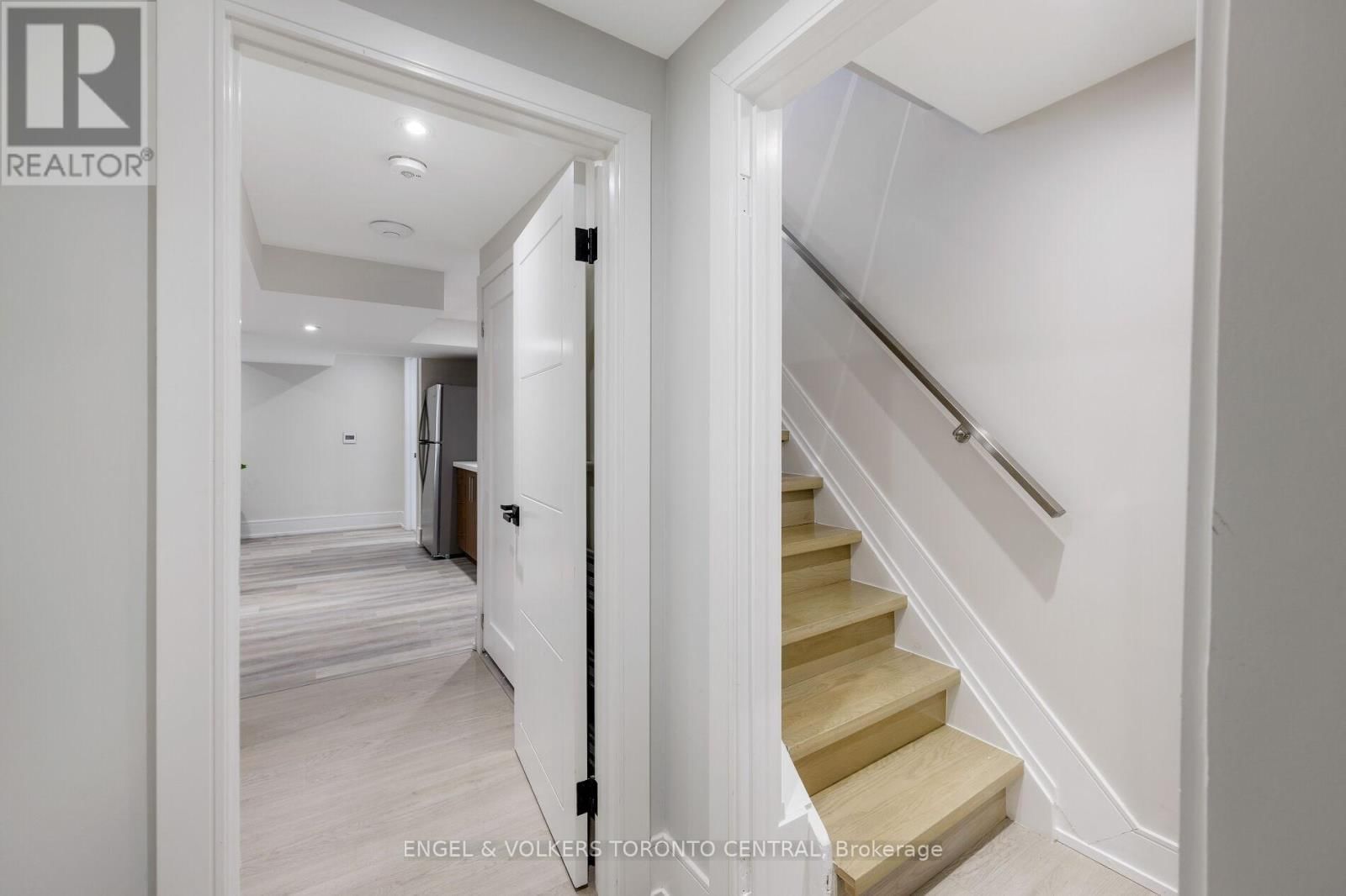 34 RUFFORD ROAD Image 32