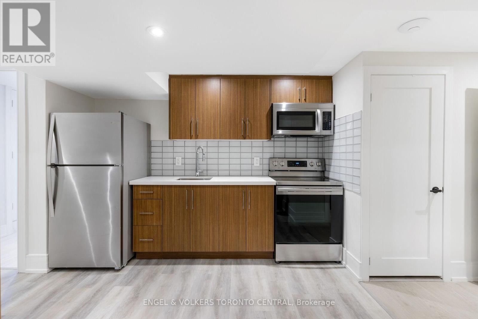 34 RUFFORD ROAD Image 33