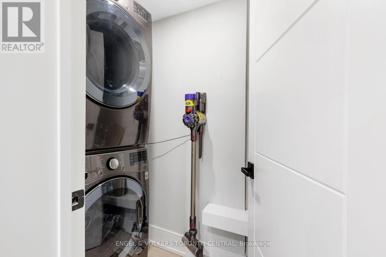 34 RUFFORD ROAD Image 42