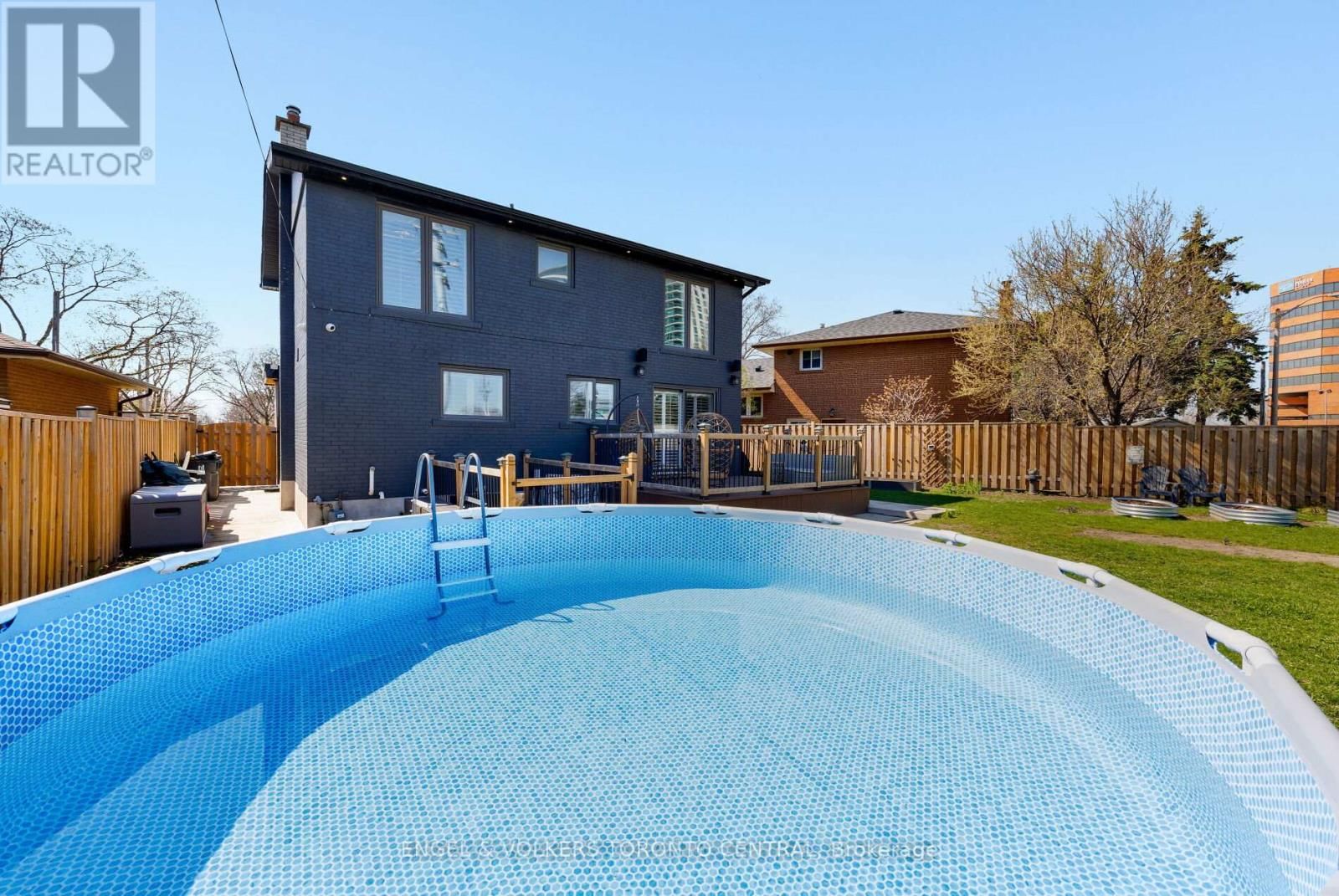 34 RUFFORD ROAD Image 45