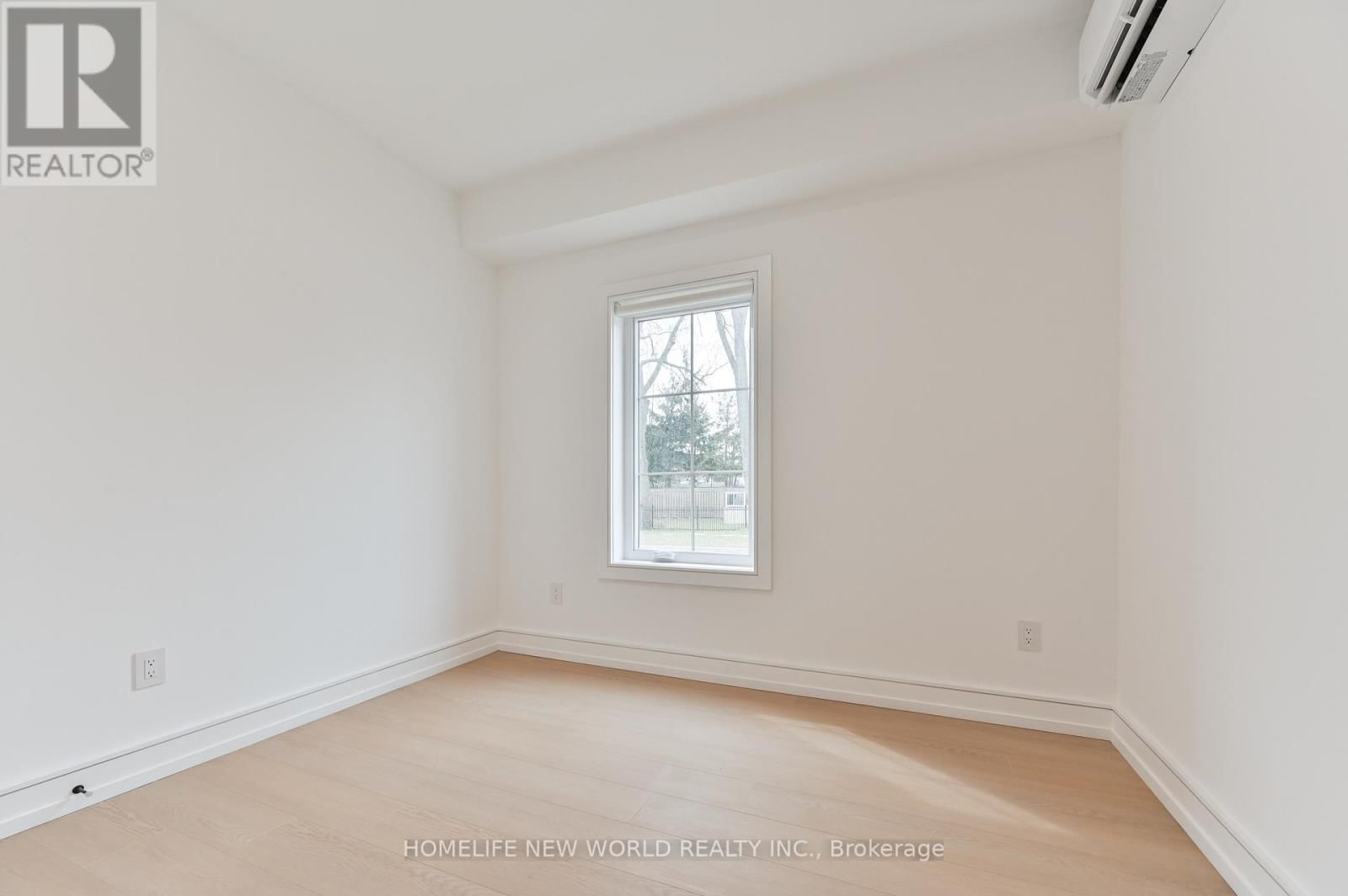 102 - 59 LUNNESS ROAD Image 10