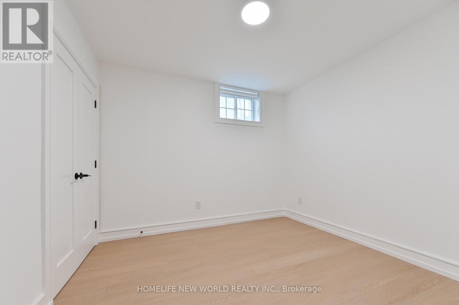 102 - 59 LUNNESS ROAD Image 16