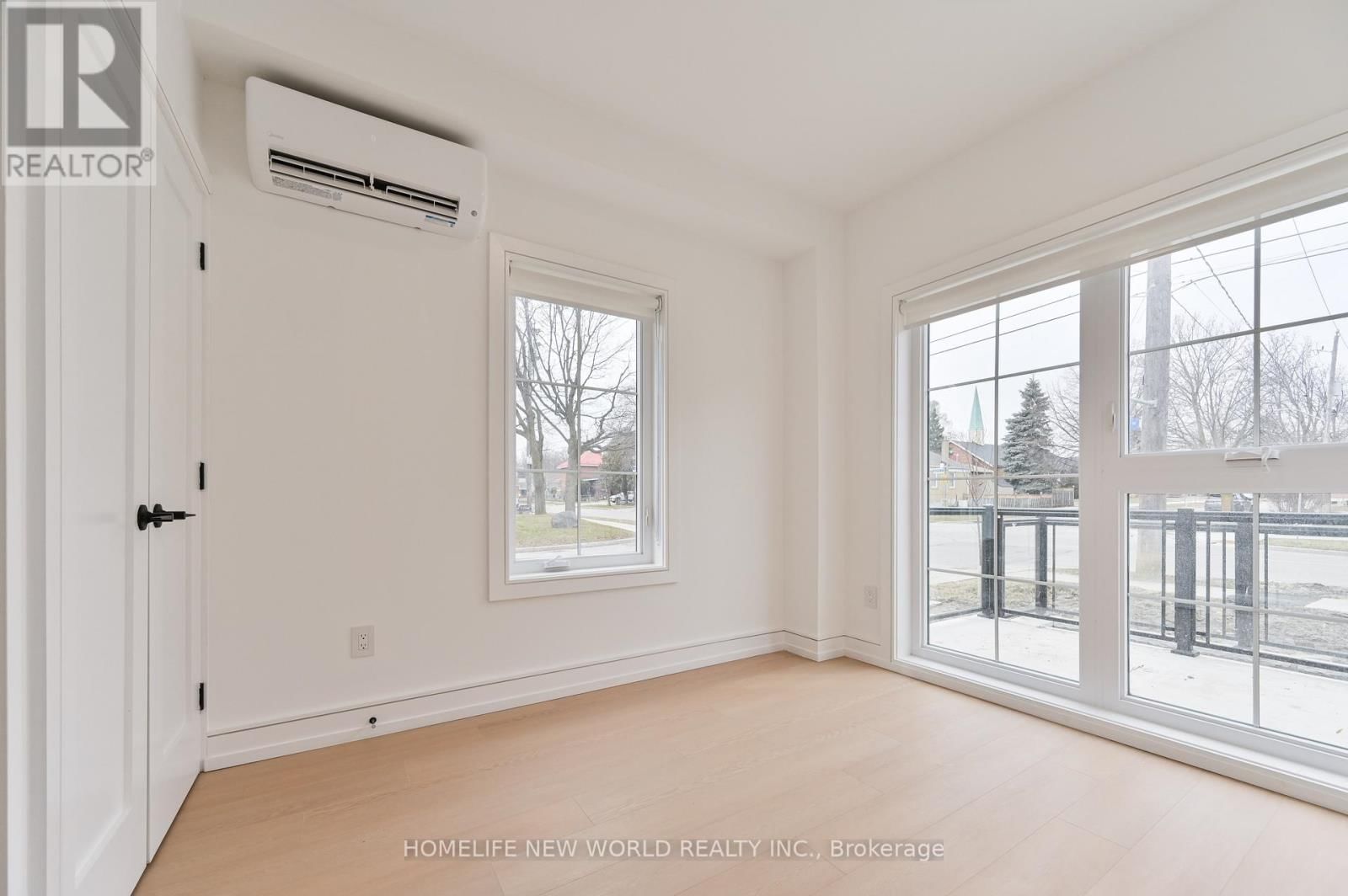 102 - 59 LUNNESS ROAD Image 9