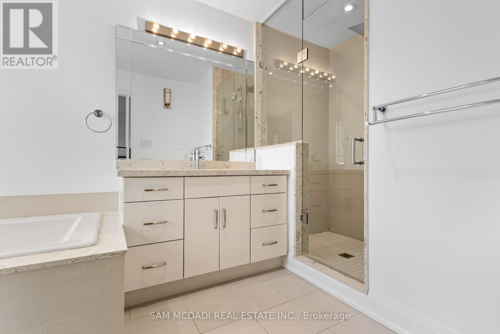 1067 SHAW DRIVE Image 20