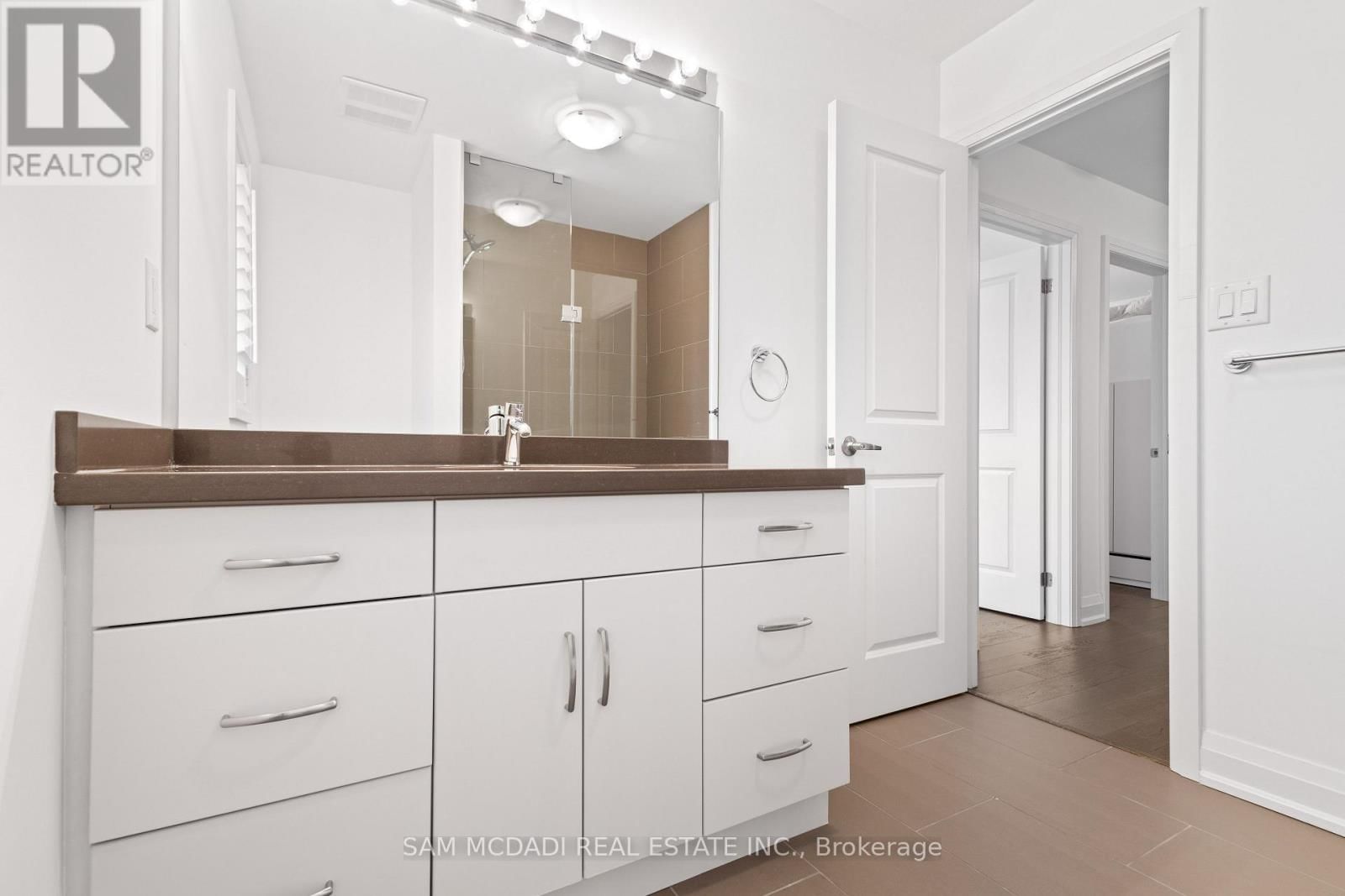 1067 SHAW DRIVE Image 25