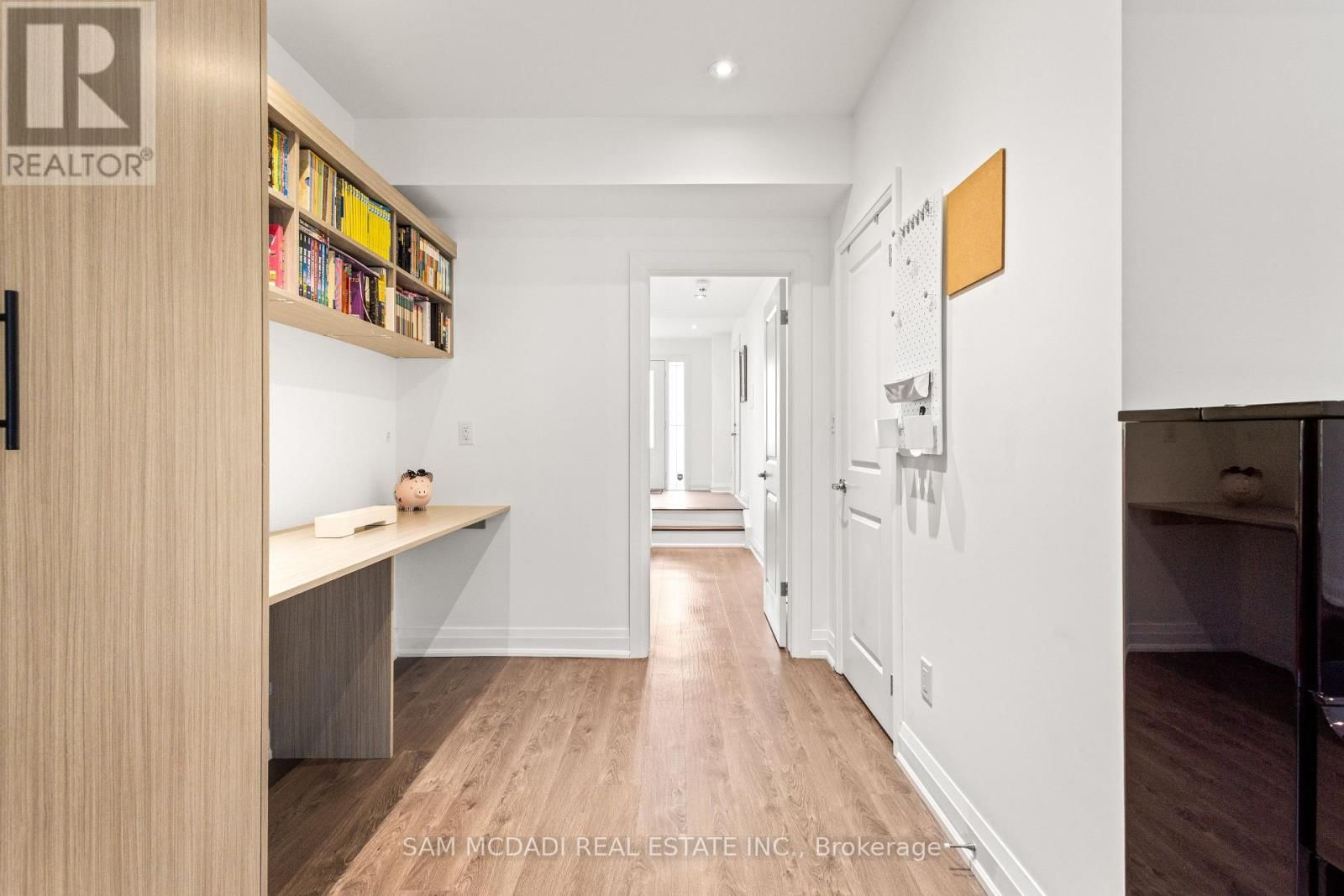 1067 SHAW DRIVE Image 26