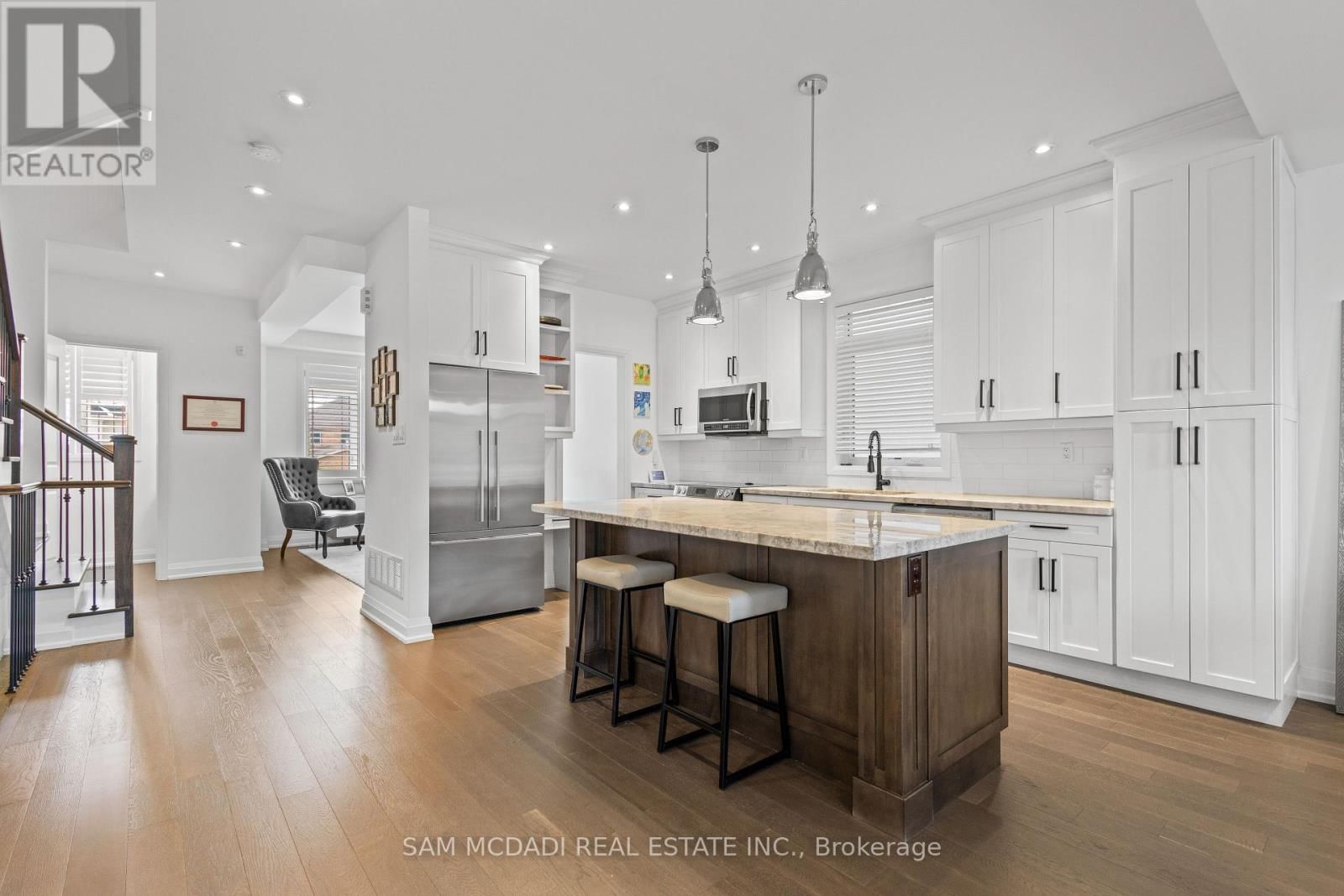 1067 SHAW DRIVE Image 5