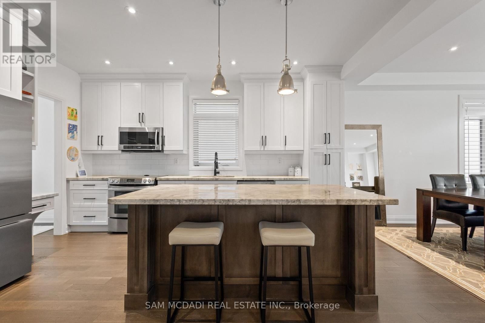 1067 SHAW DRIVE Image 6