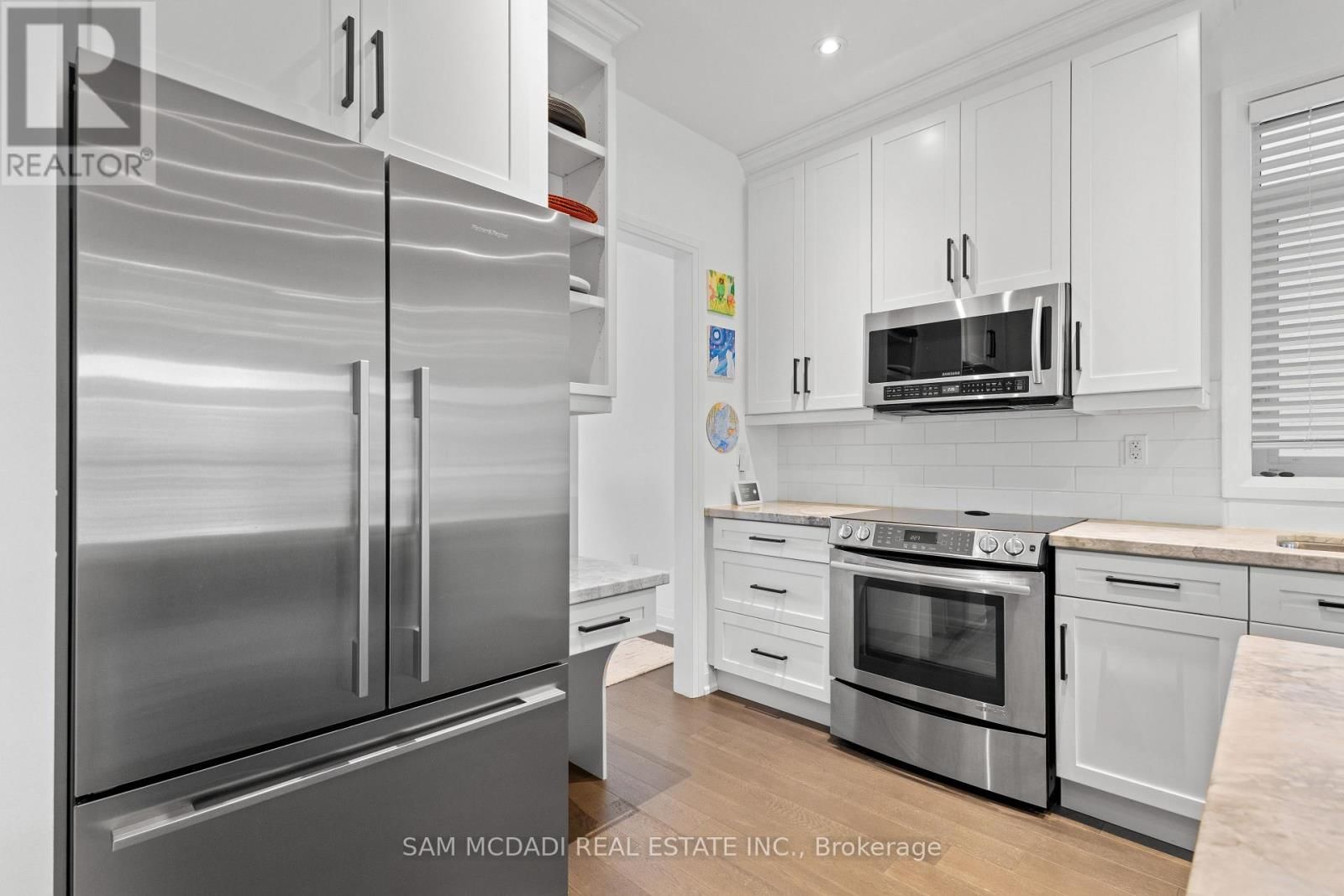 1067 SHAW DRIVE Image 7