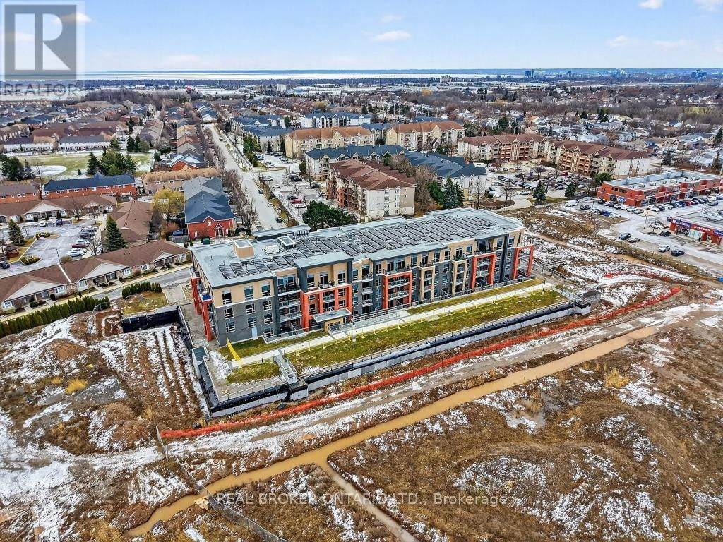 418 - 4040 UPPER MIDDLE ROAD Image 37