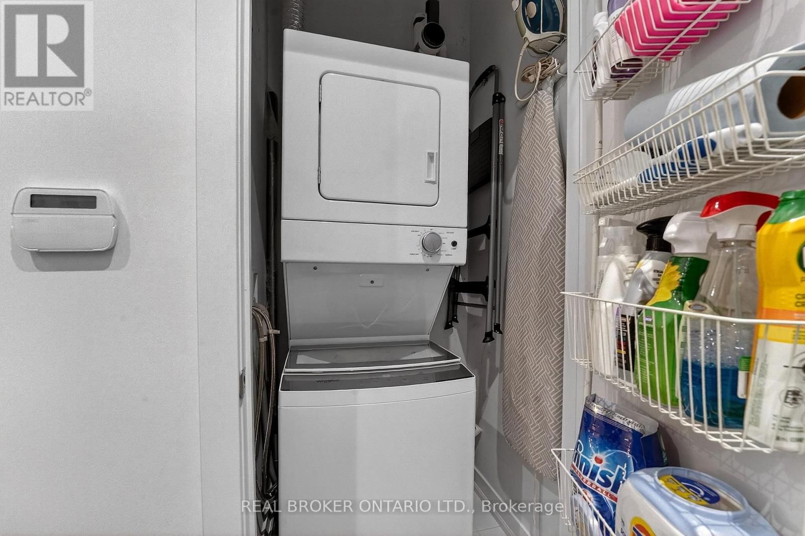 418 - 4040 UPPER MIDDLE ROAD Image 8