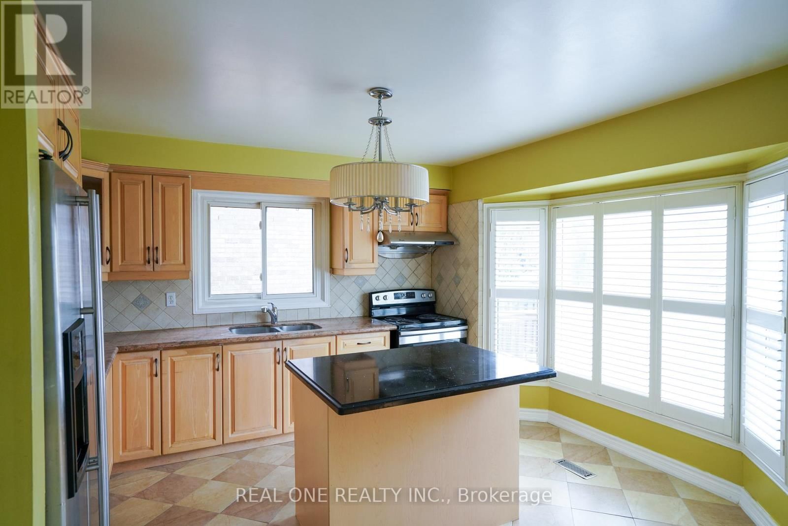 476 BUD GREGORY BOULEVARD Image 2