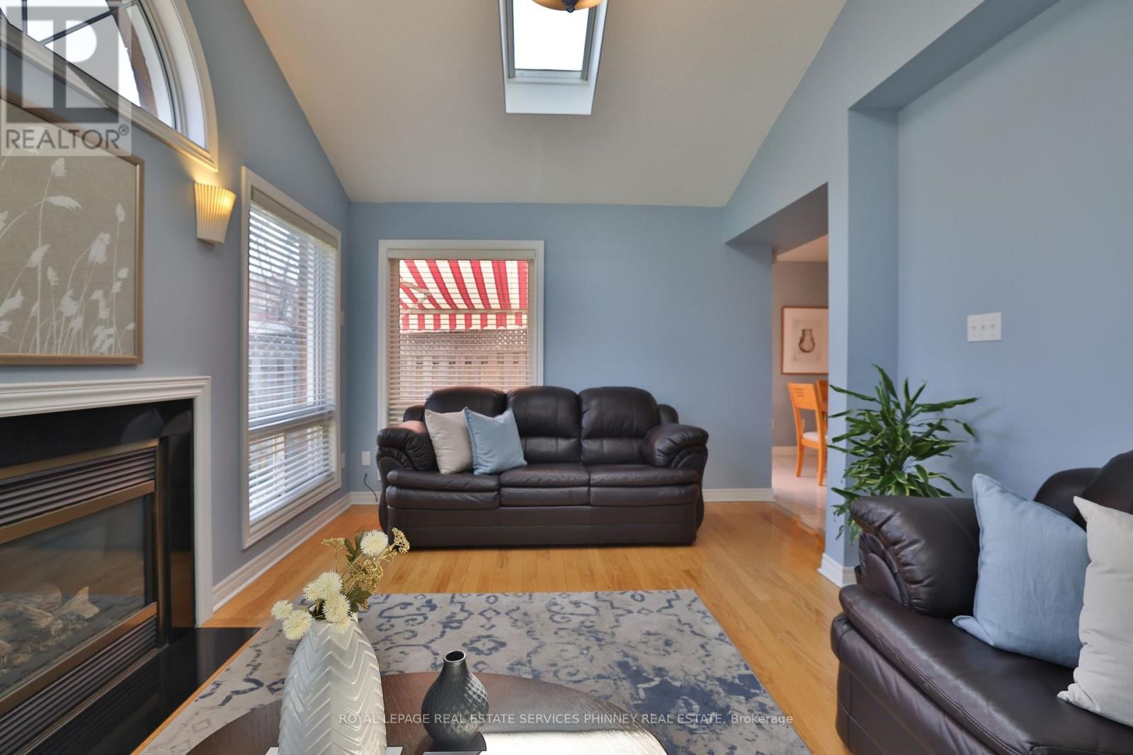 3086 OWLS FOOT DRIVE Image 14