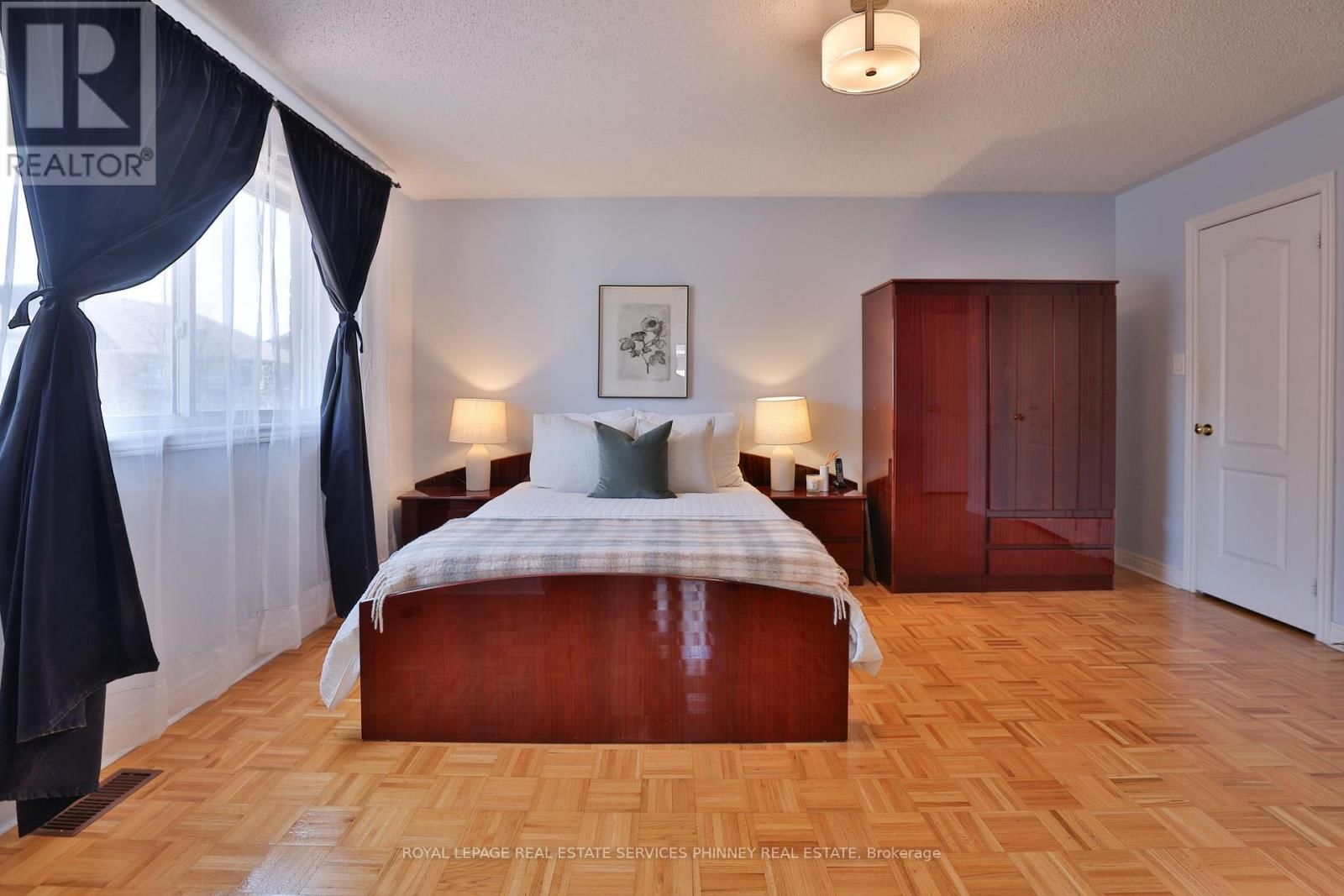 3086 OWLS FOOT DRIVE Image 18